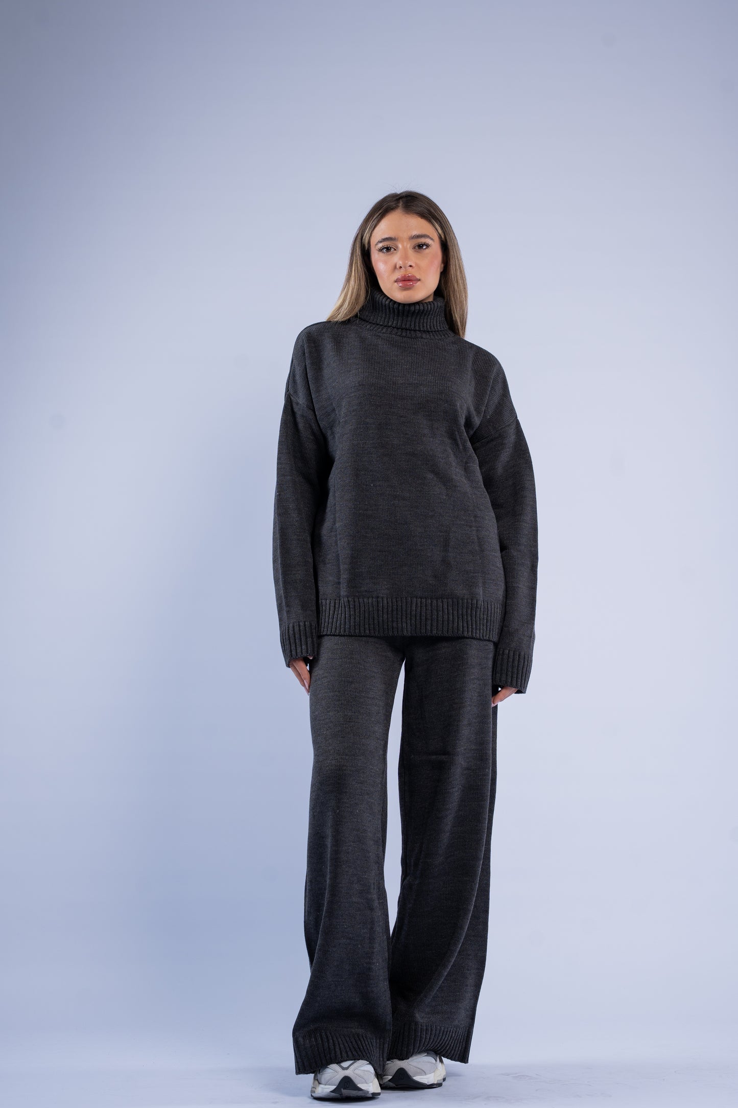 Turtle neck knit set