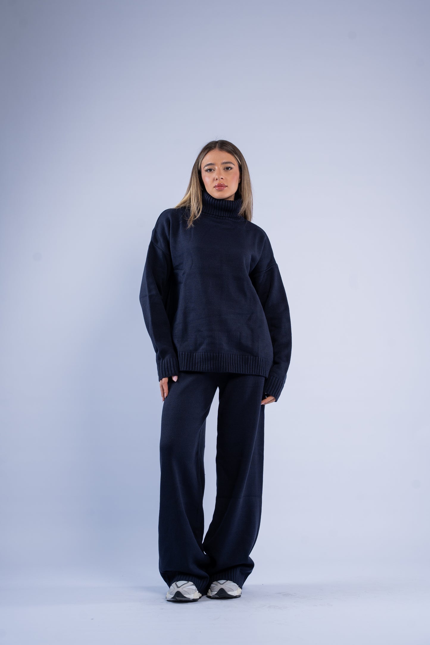 Turtle neck knit set