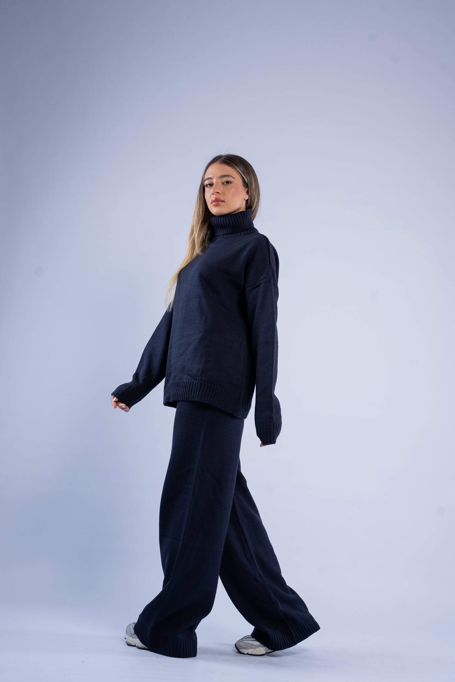 Turtle neck knit set