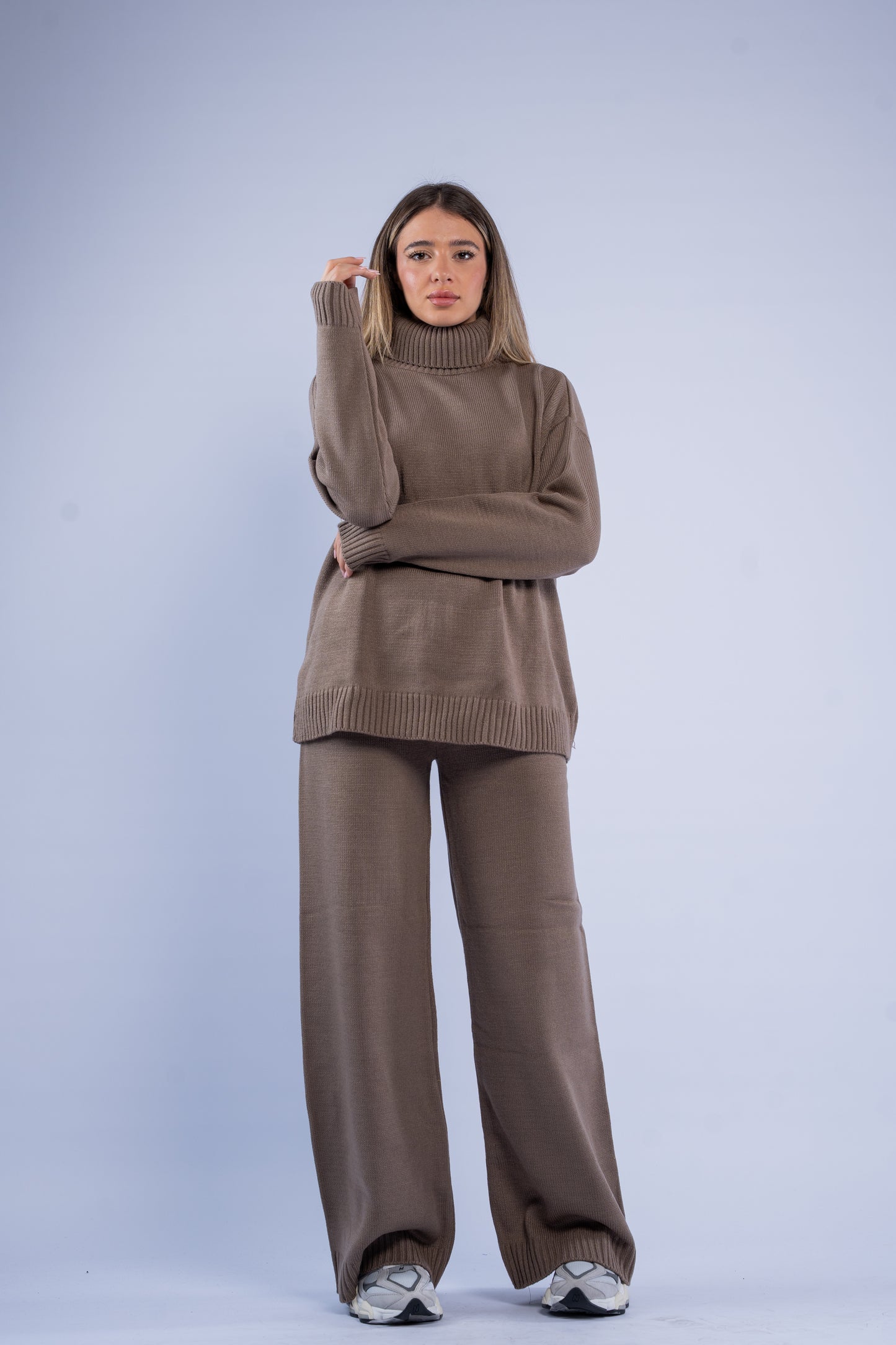 Turtle neck knit set