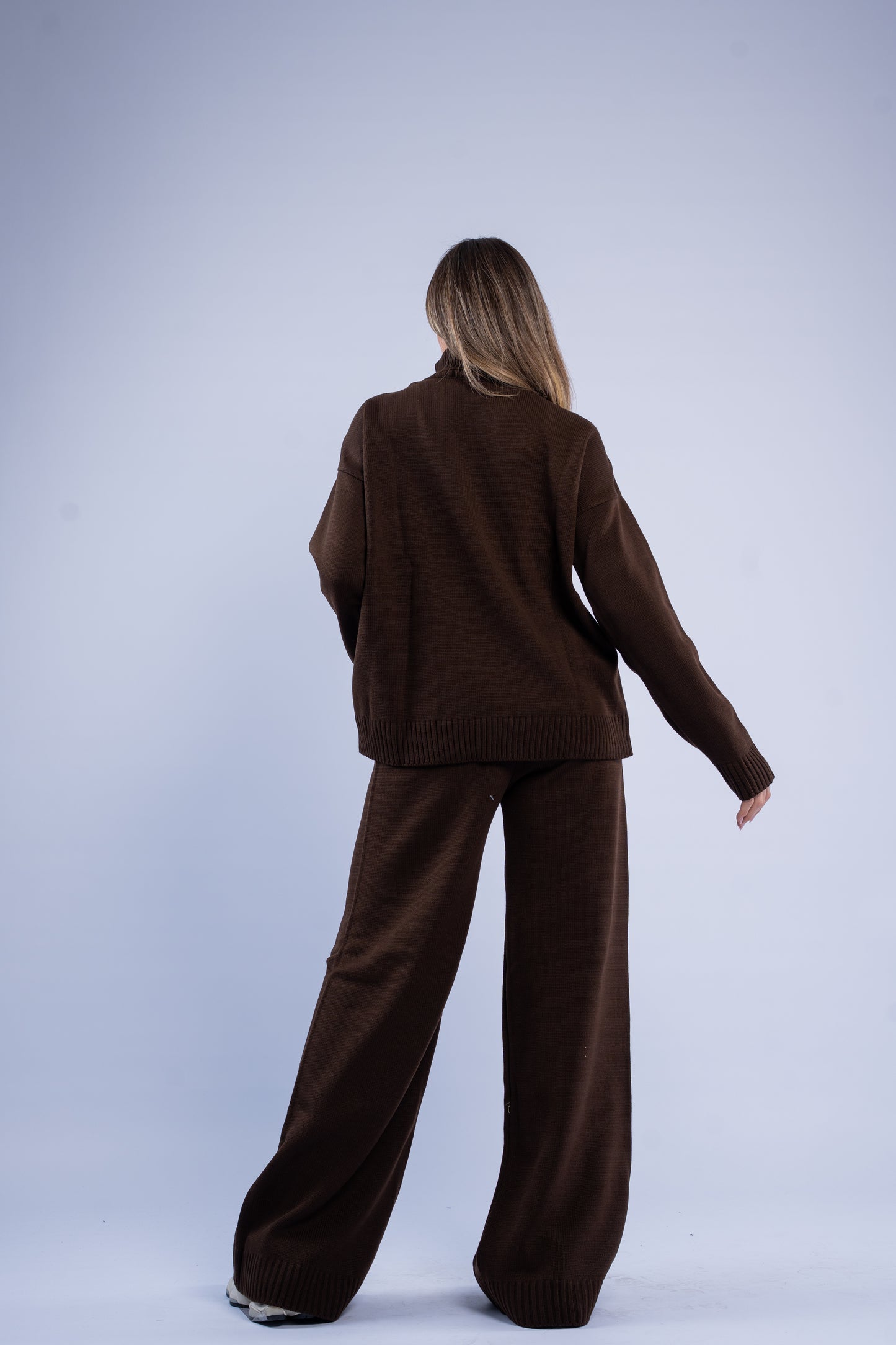 Turtle neck knit set