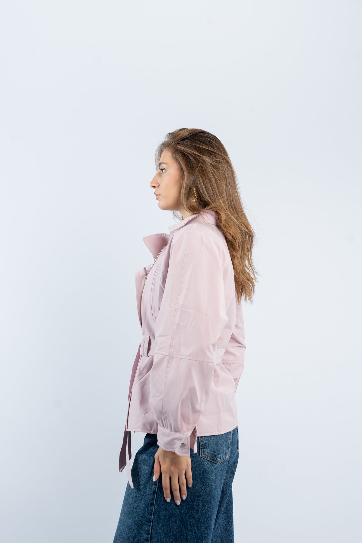 The asymmetric trench