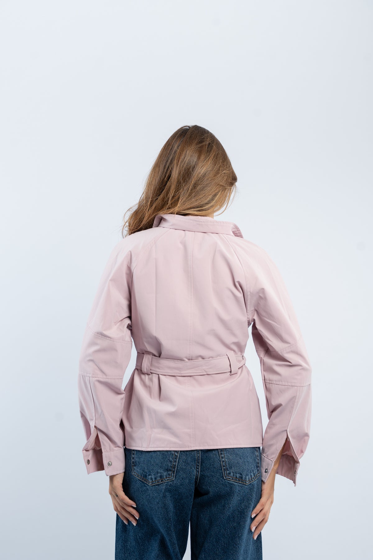 The asymmetric trench