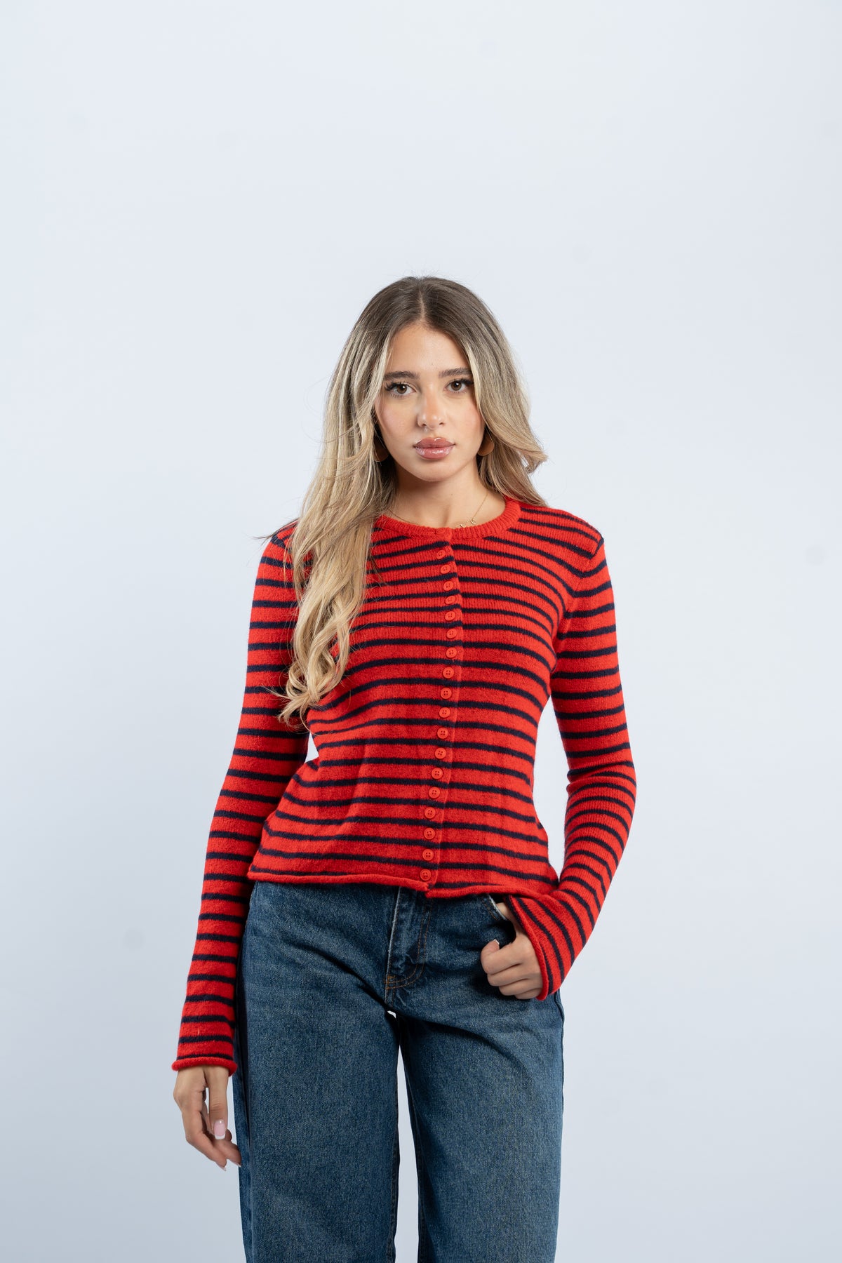 Buttoned knit cardigan