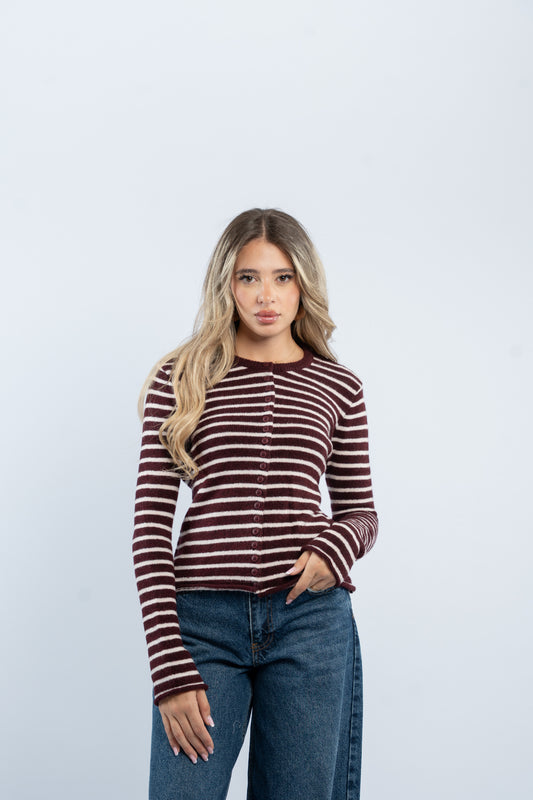 Buttoned knit cardigan