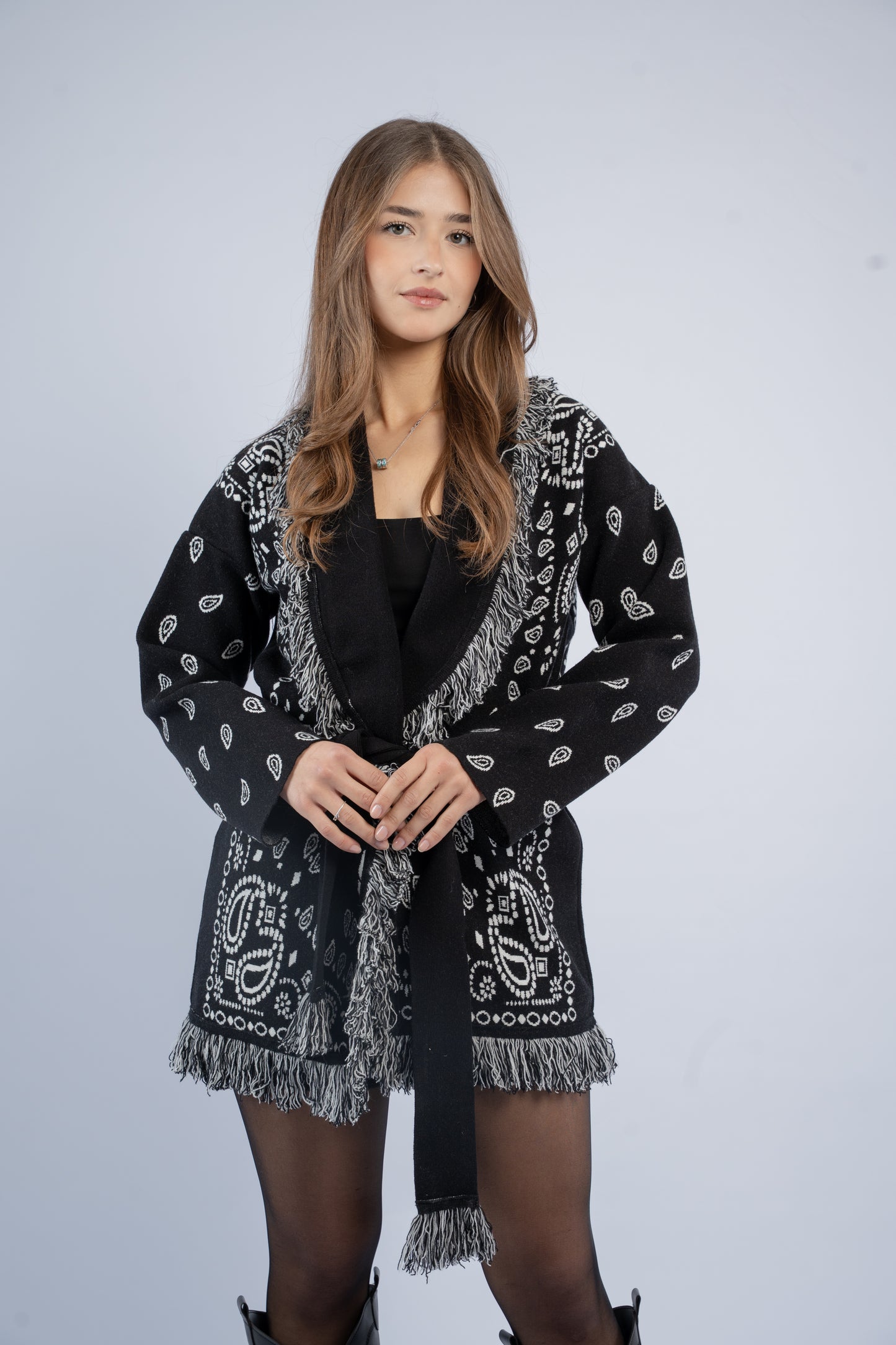 Western silhouette cardigan
