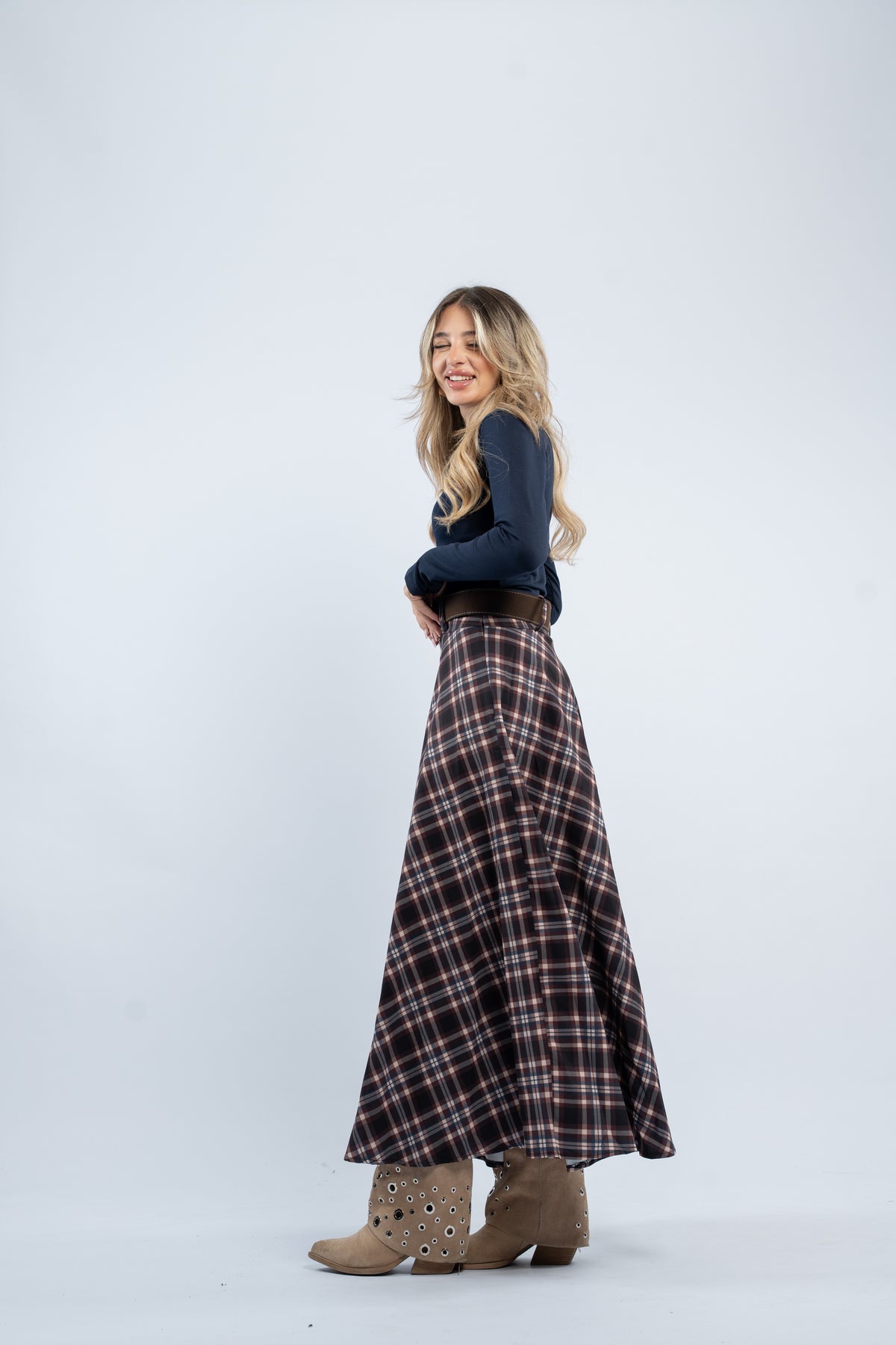 Check skirt