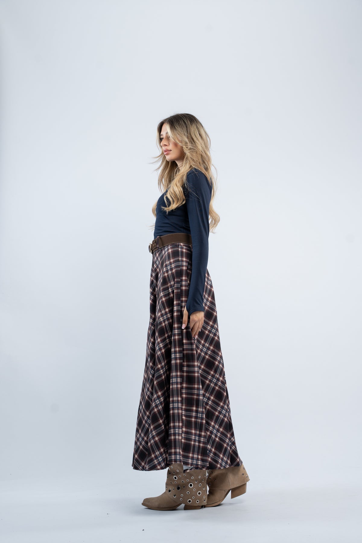 Check skirt