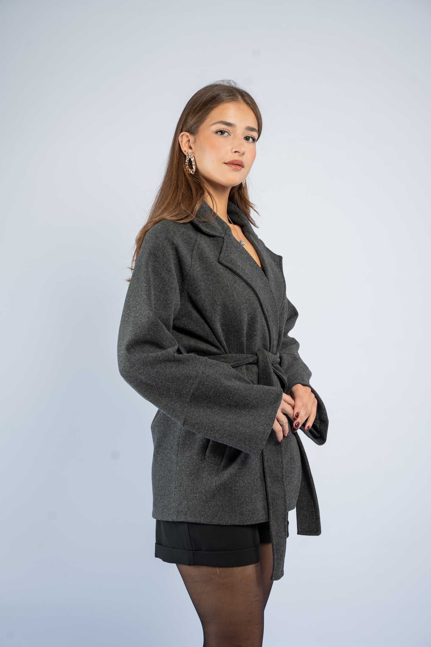 Belted short manteau