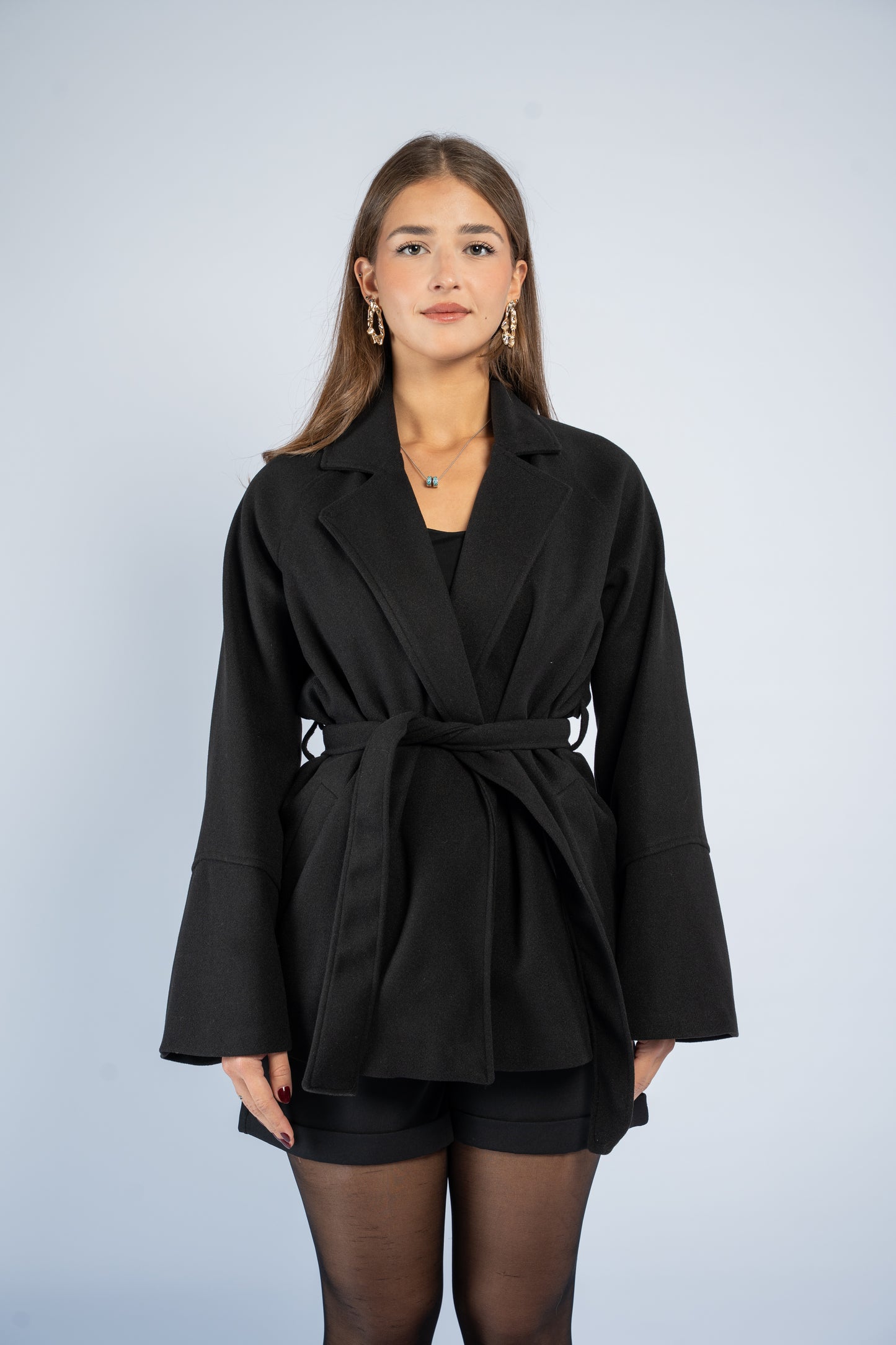 Belted short manteau