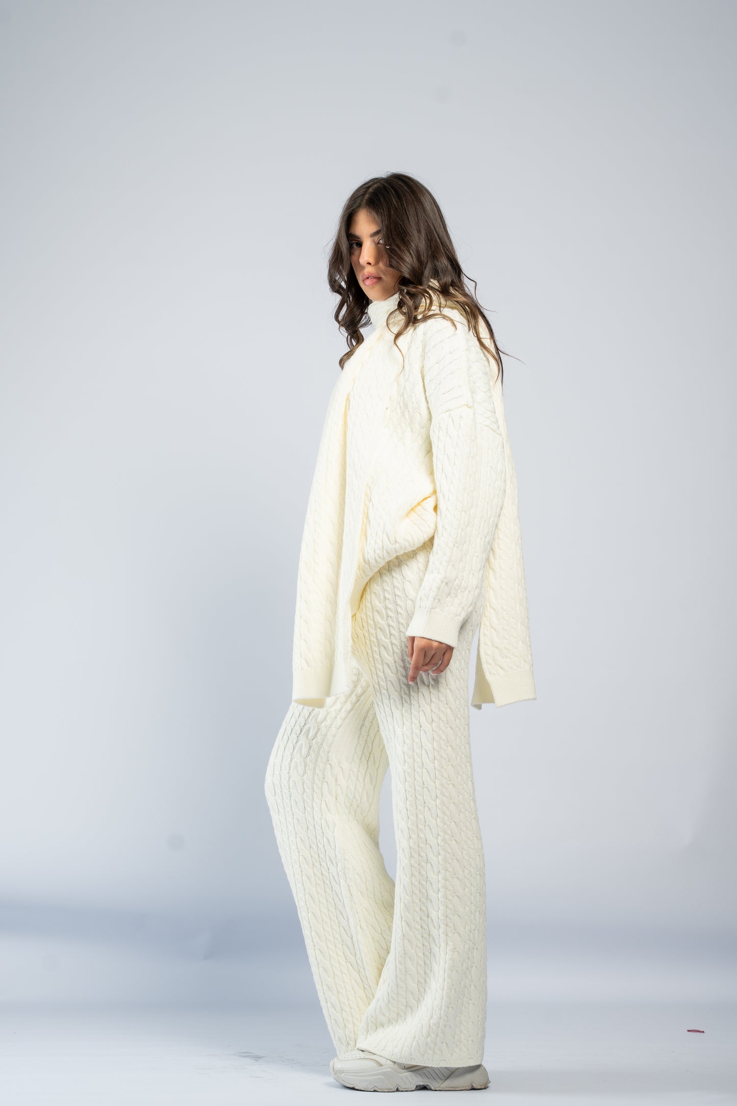 Three- piece braided wool set