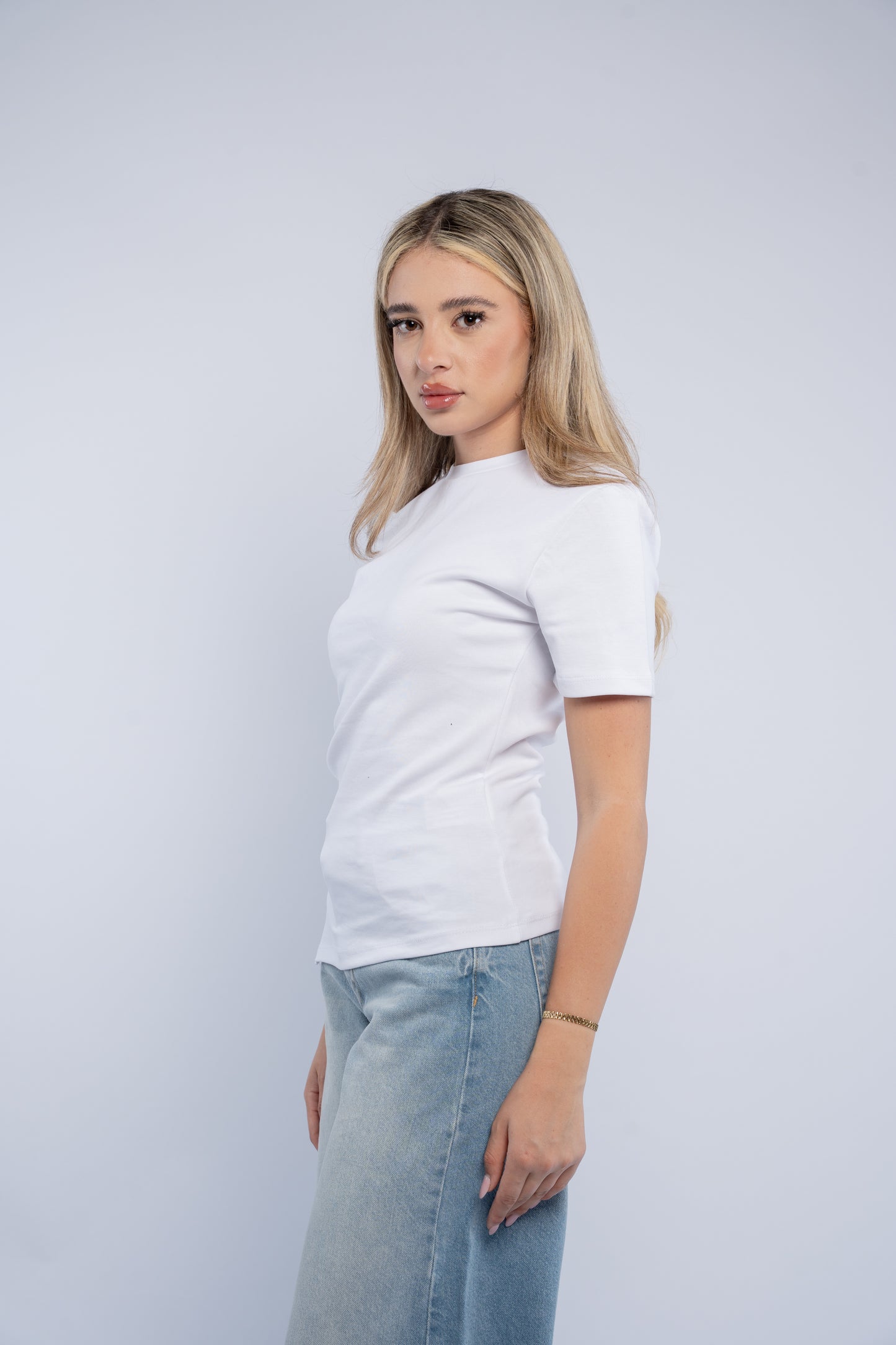 One- side fit tee