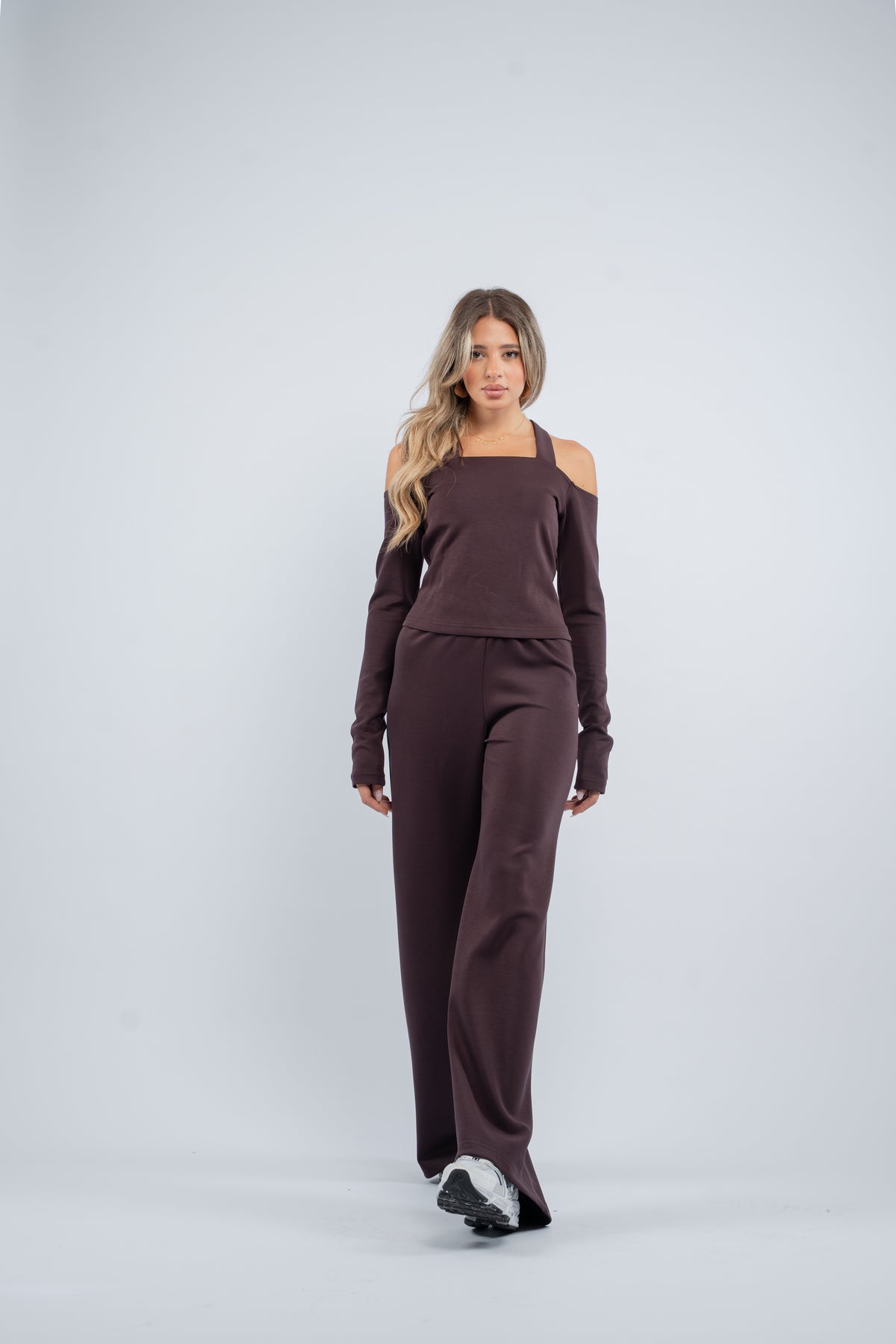 Halter- tie modal set