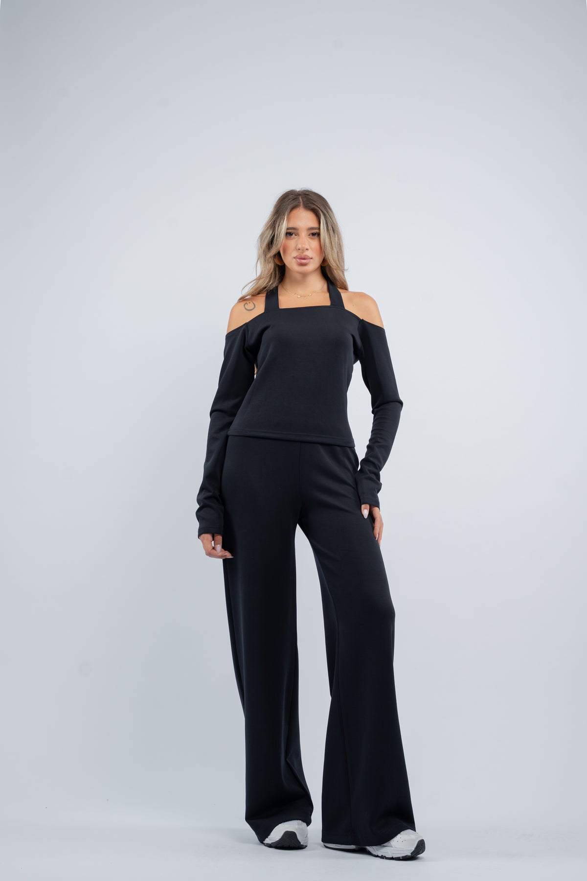 Halter- tie modal set