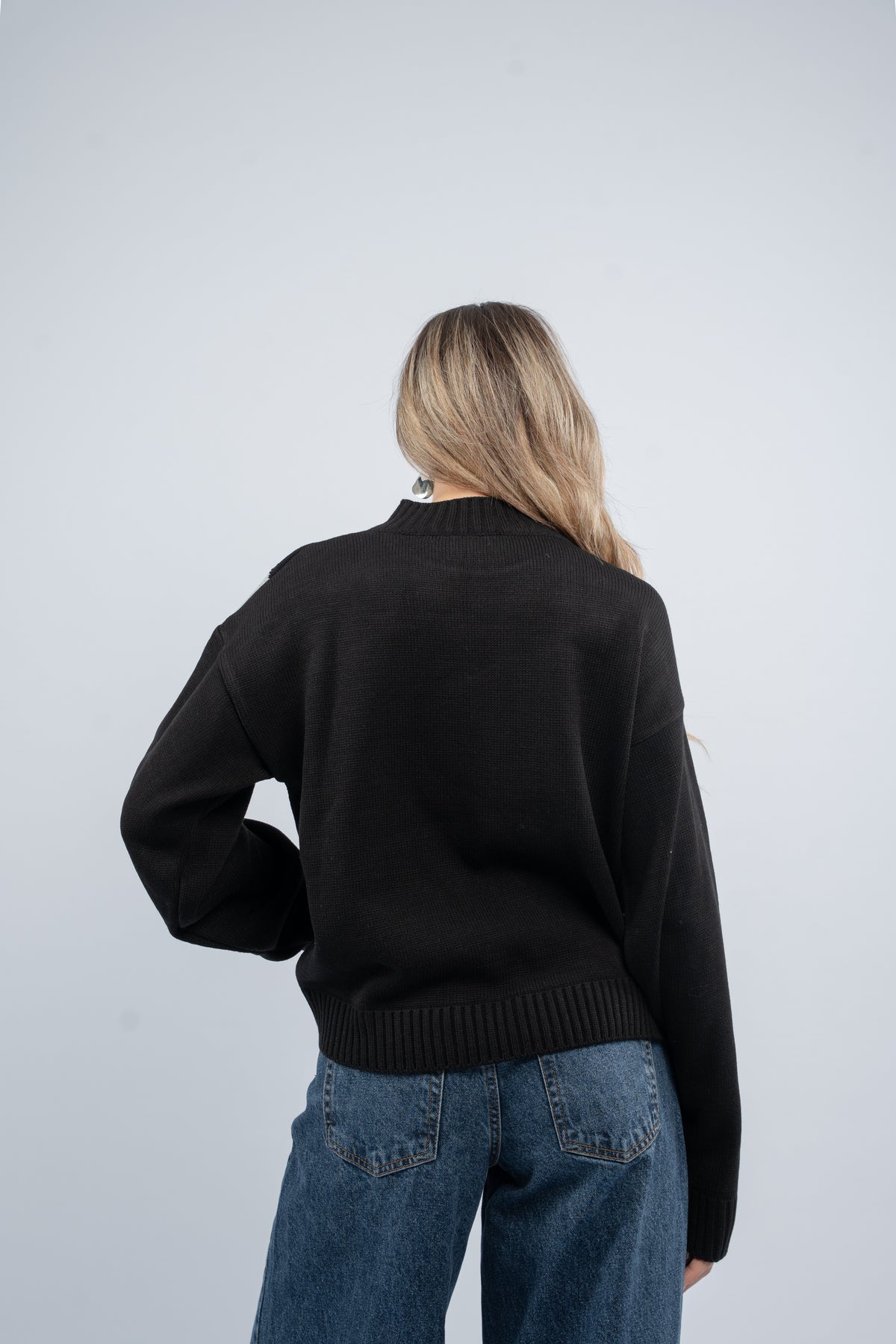 Diagonal wool top