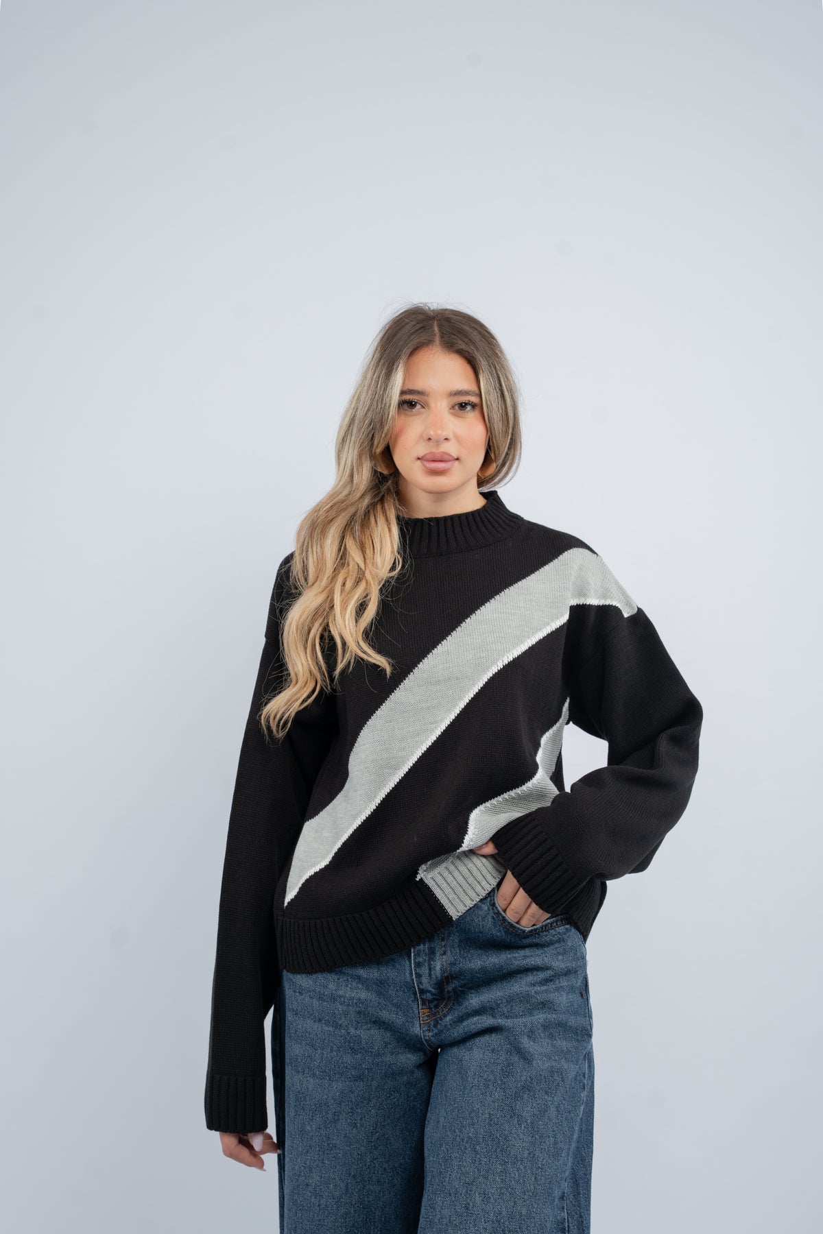 Diagonal wool top