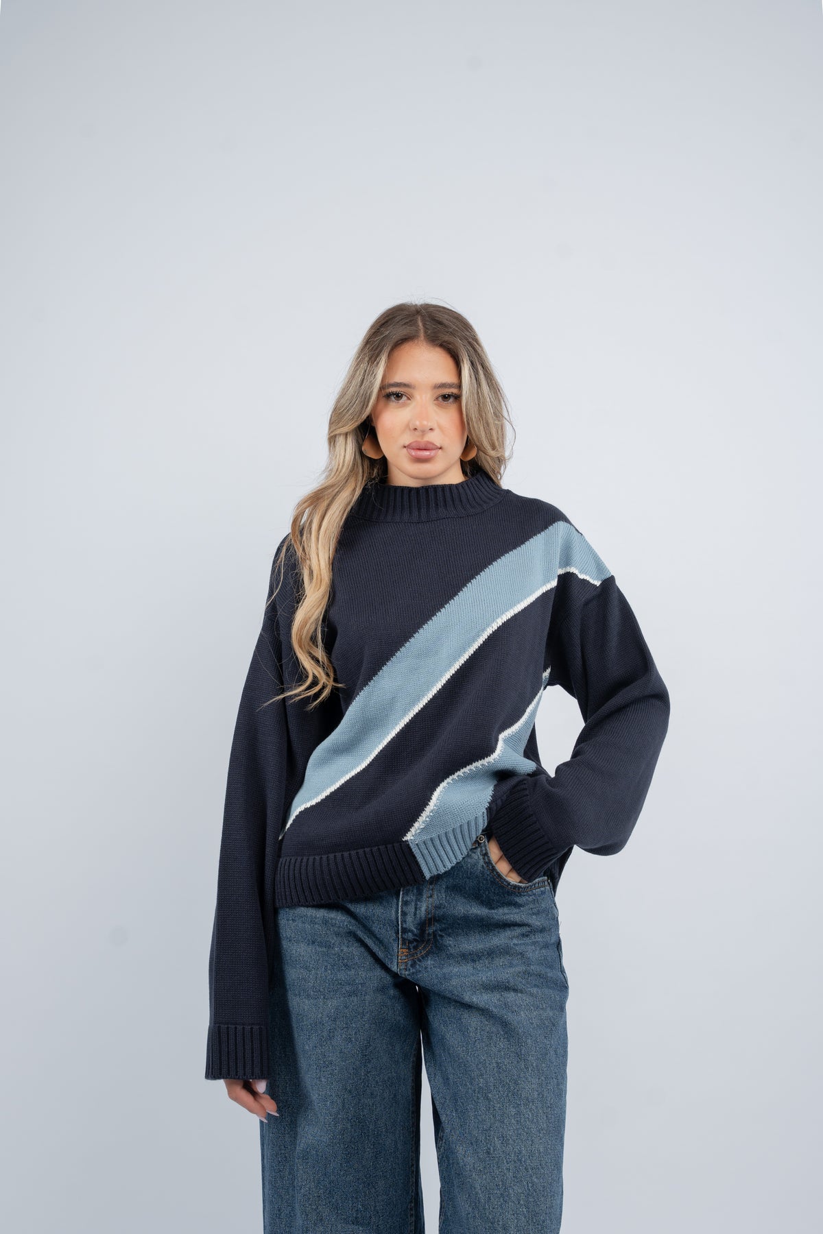 Diagonal wool top
