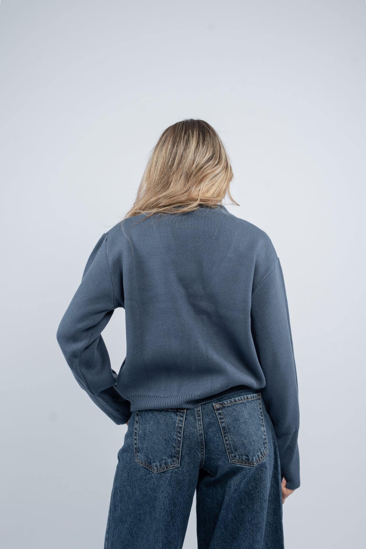 Essential cardigan