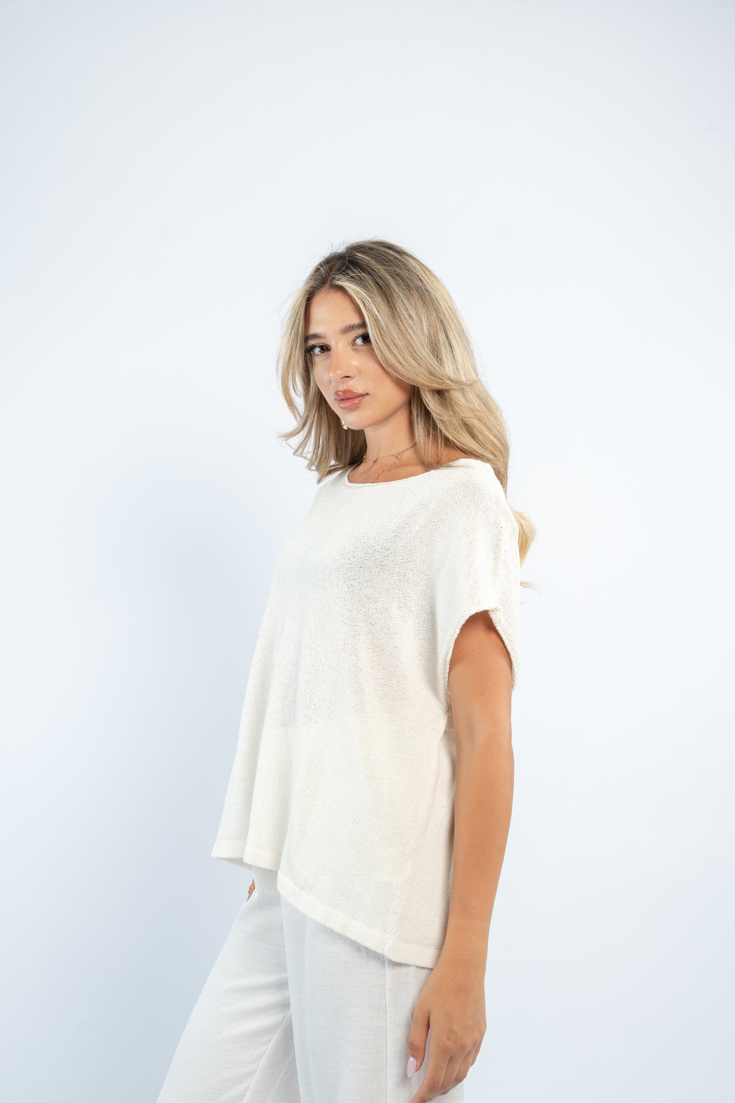 Sleeveless crochet top