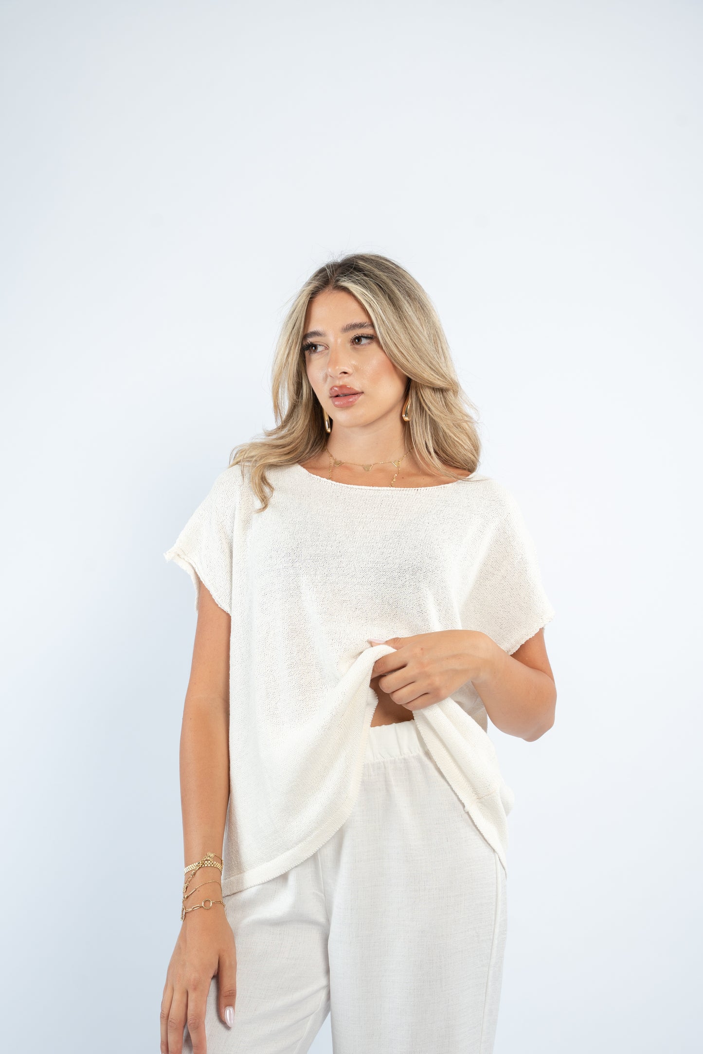 Sleeveless crochet top