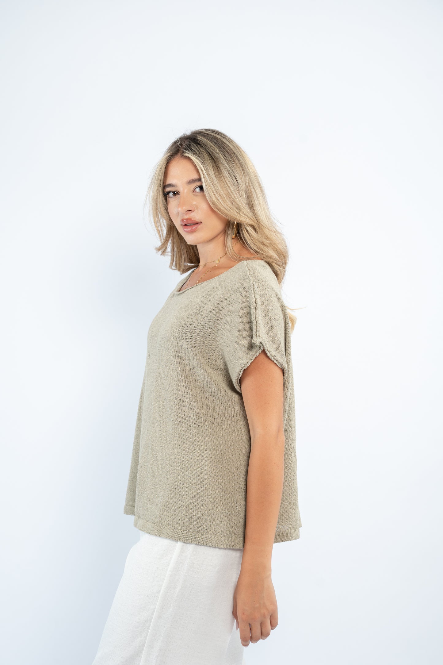 Sleeveless crochet top