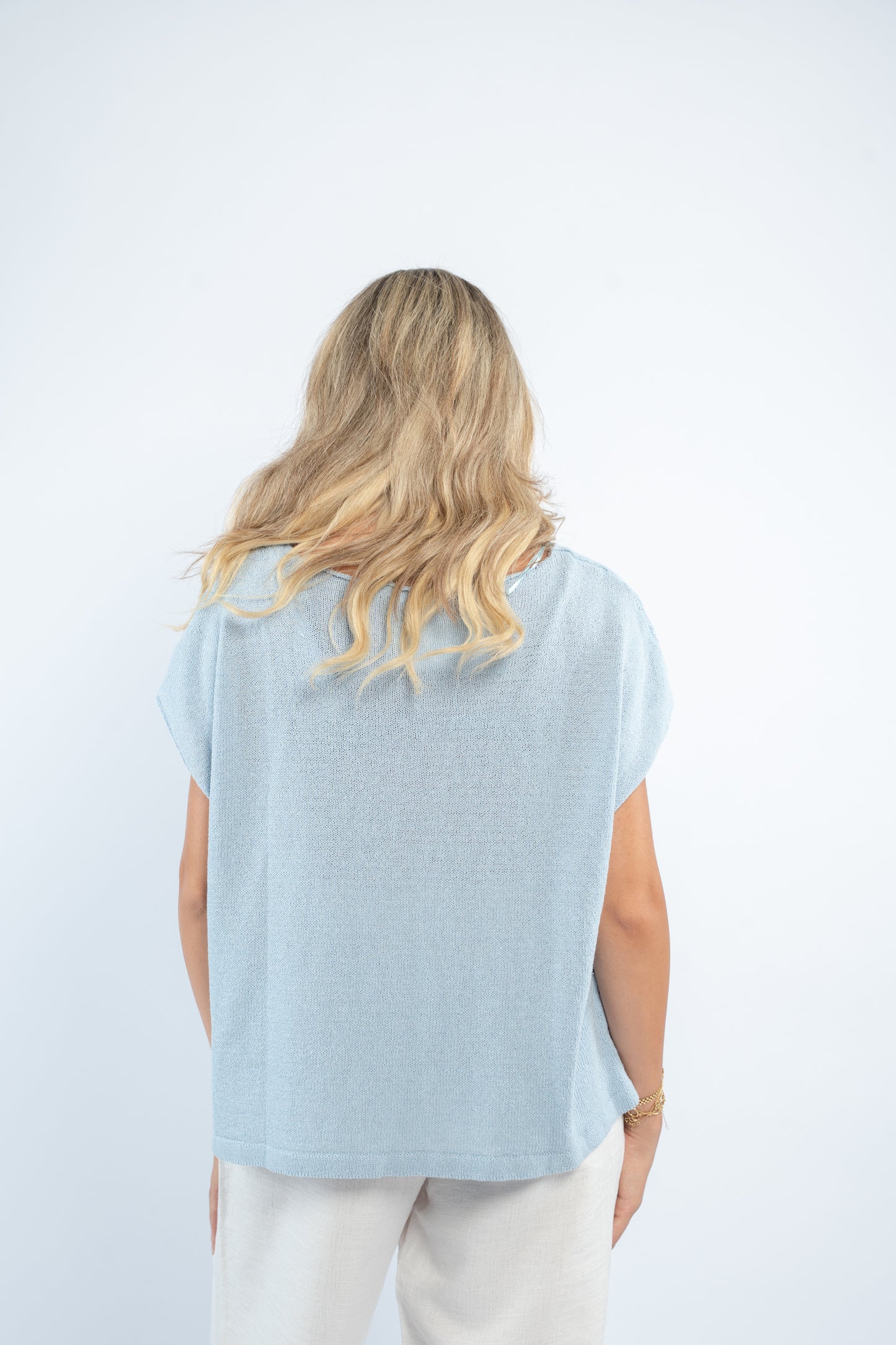 Sleeveless crochet top