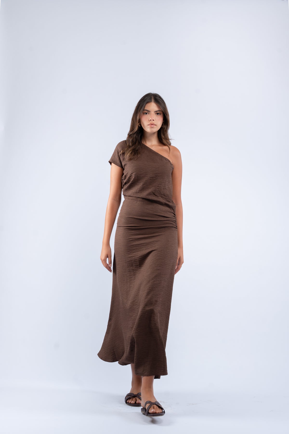 One- shoulder linen dress