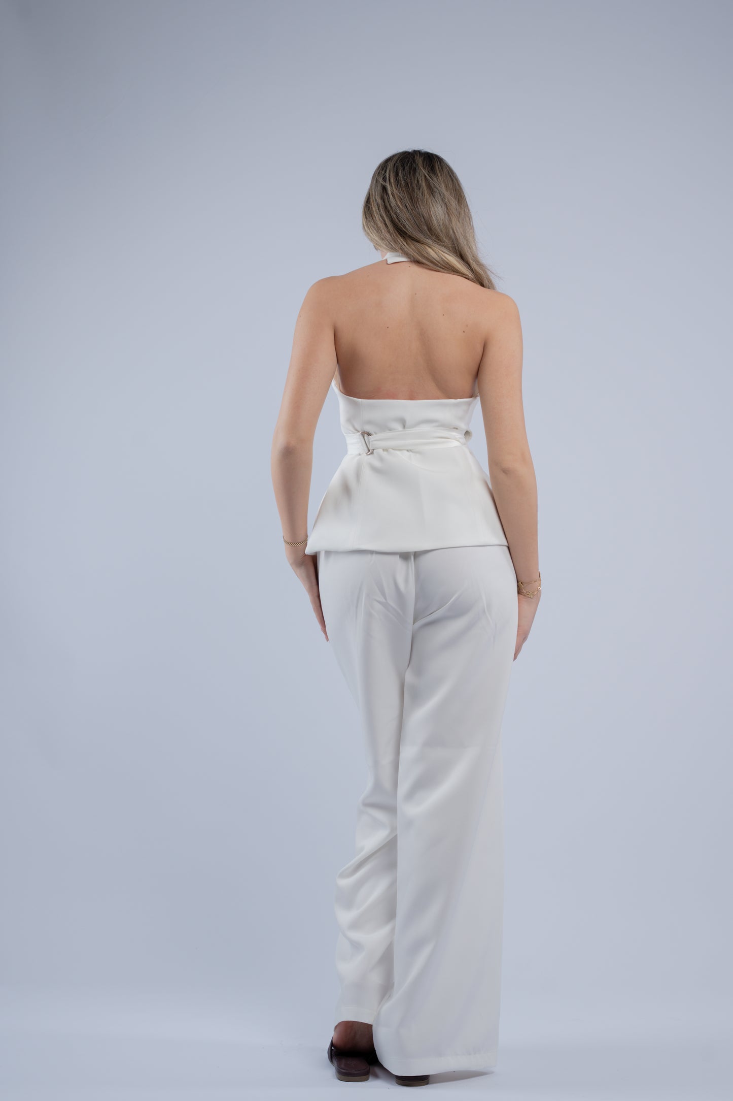 Contour buckle set