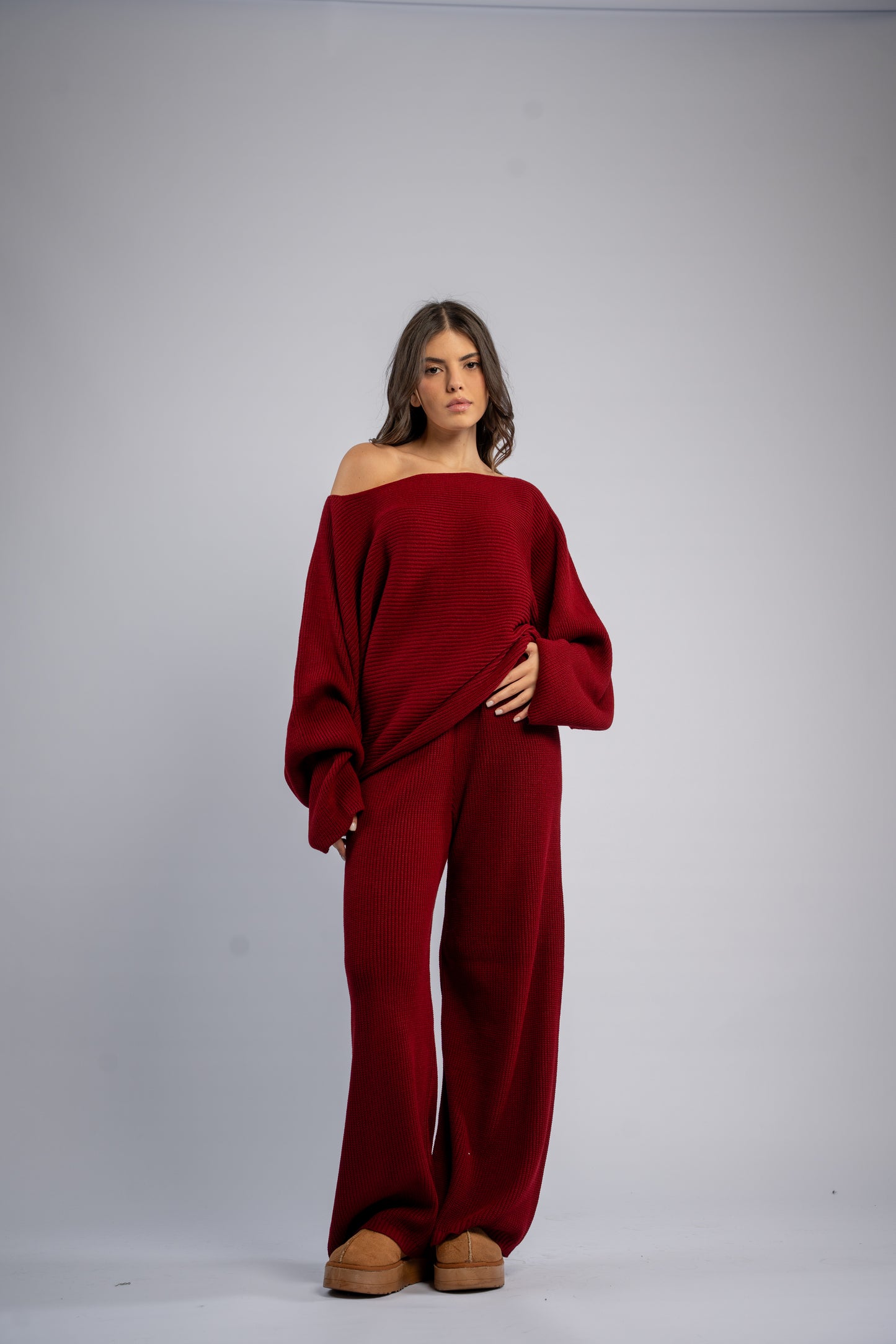 Asymmetrical shoulder knit set
