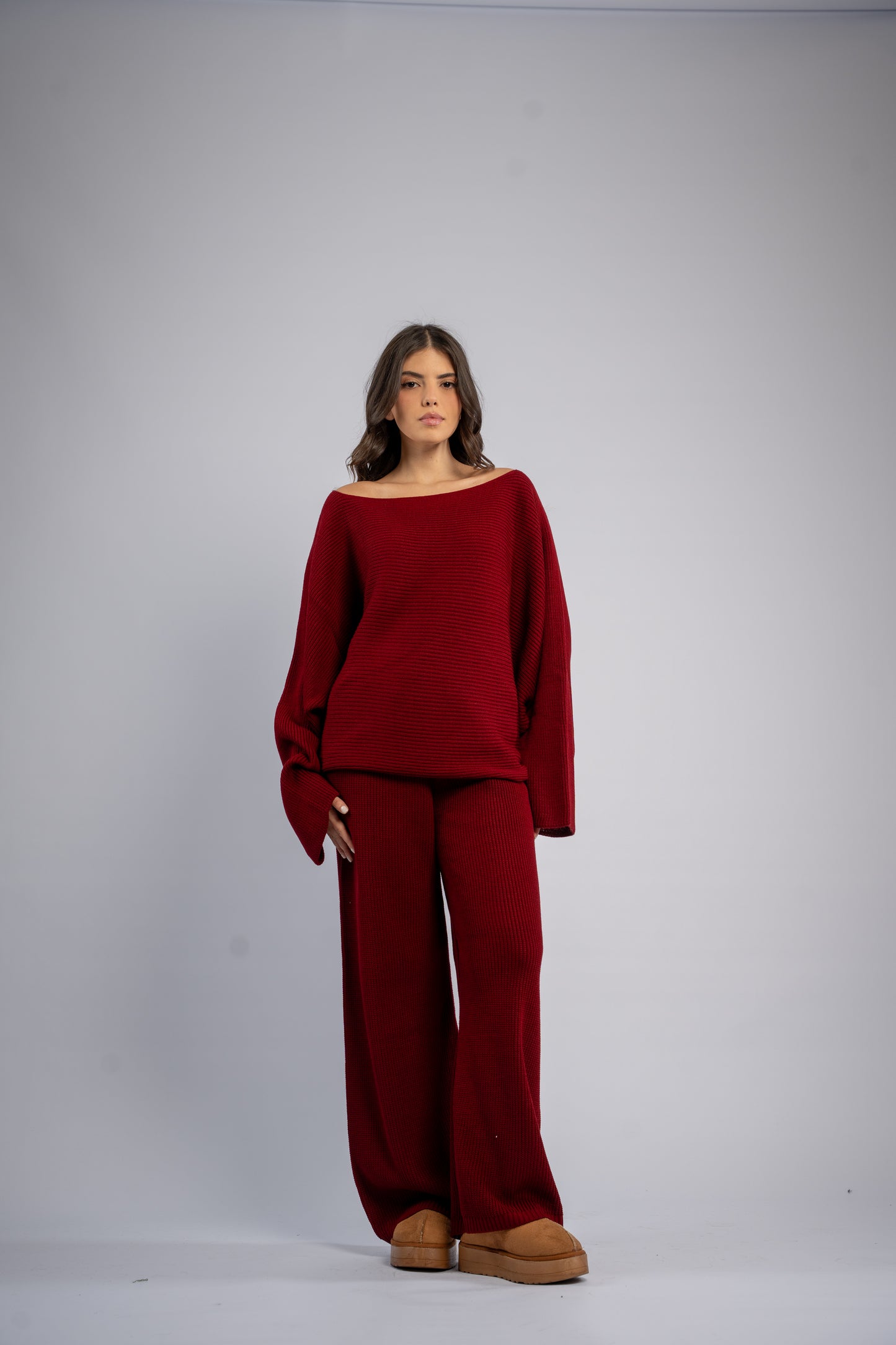Asymmetrical shoulder knit set