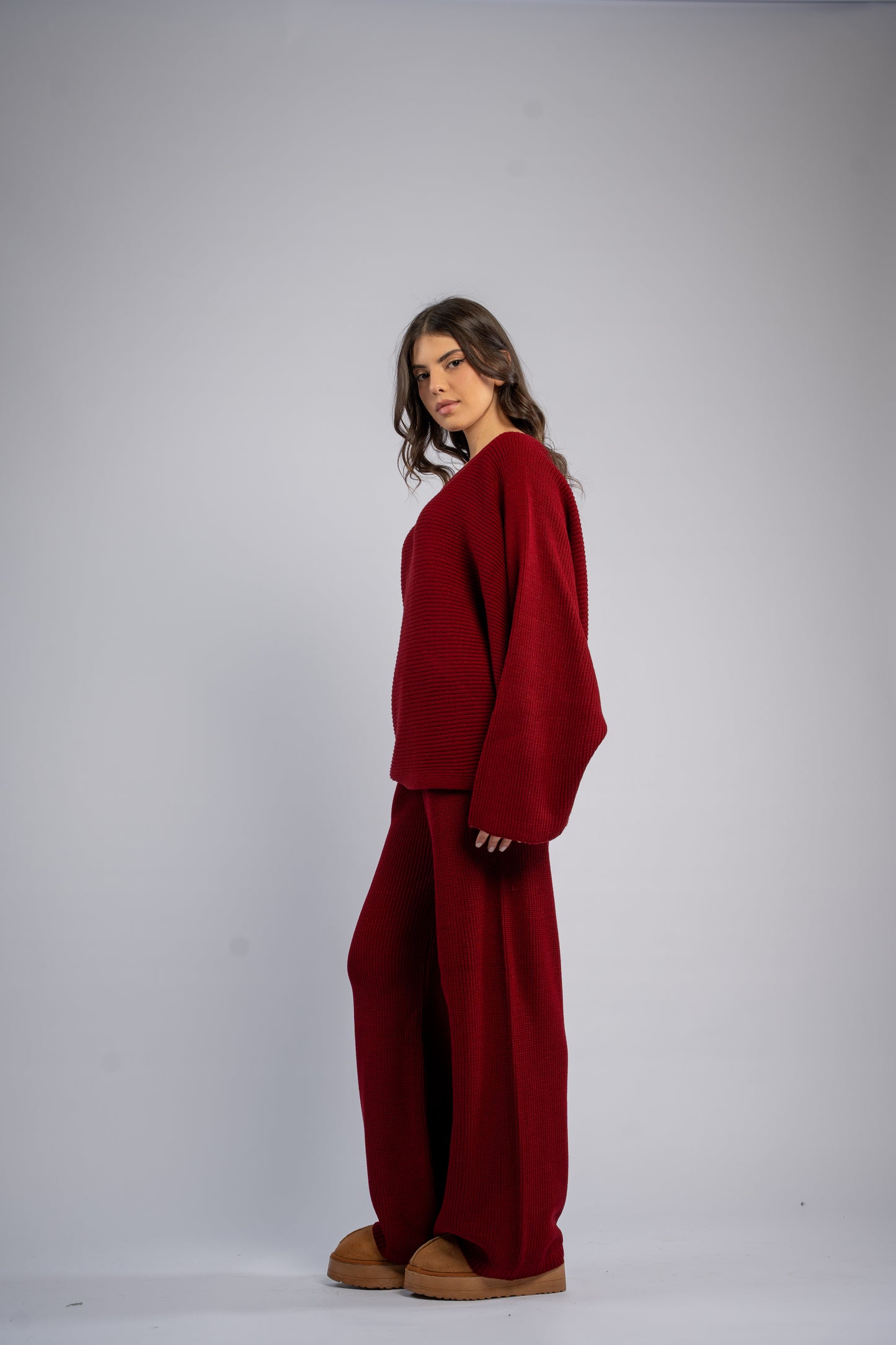 Asymmetrical shoulder knit set