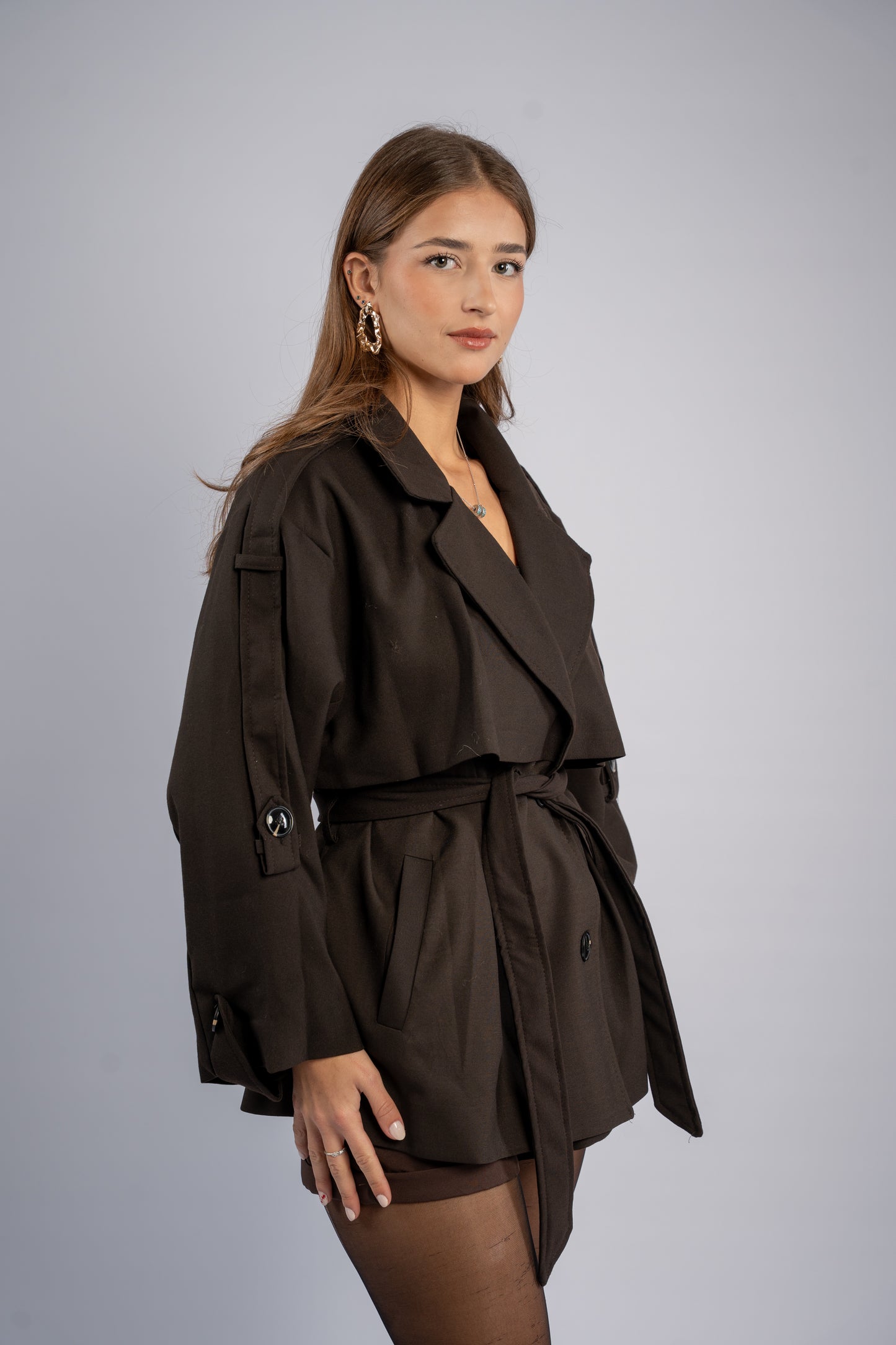Short trench coat