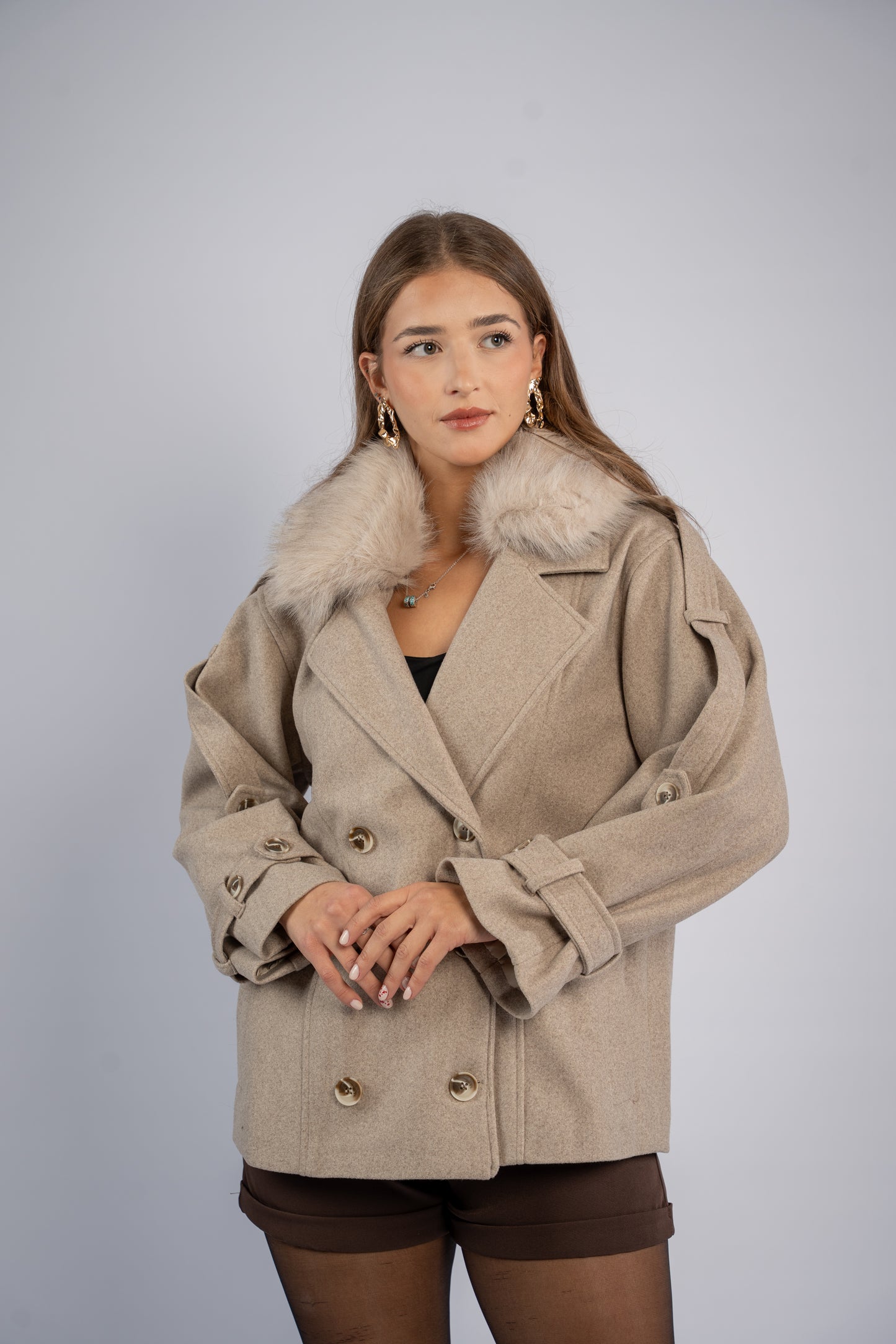 Fur-pocket hooded jacket