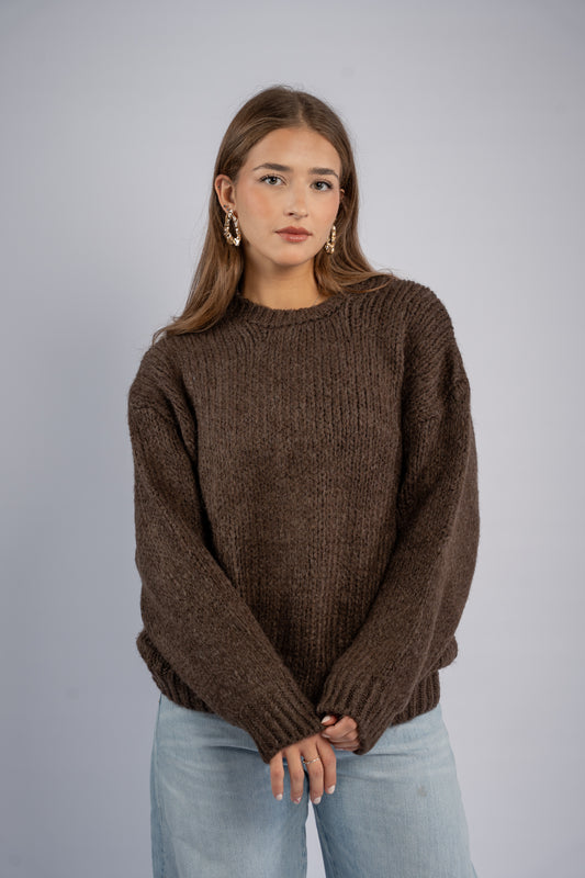 Oversized brown sweater