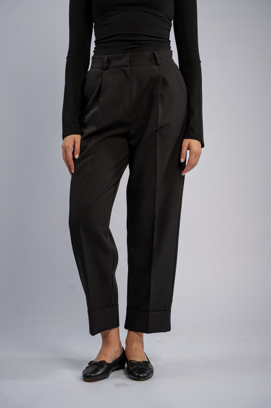 Straight leg trousers
