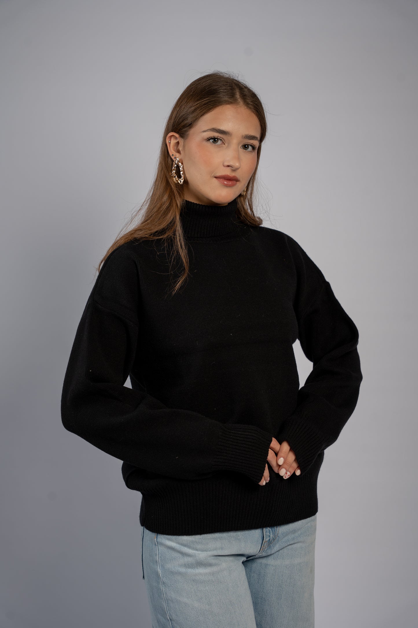 Turtle neck knit top