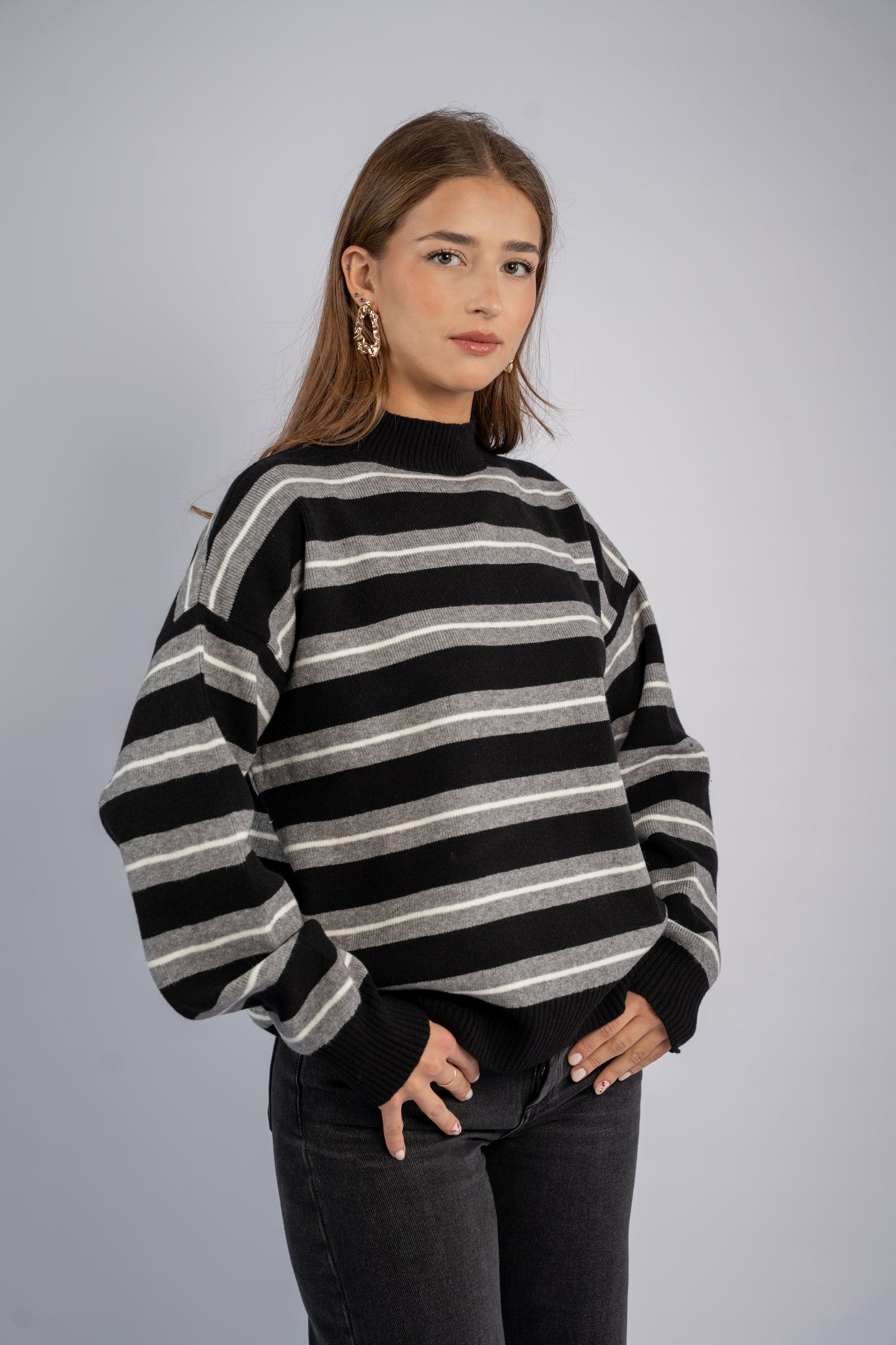 Striped knit top 001