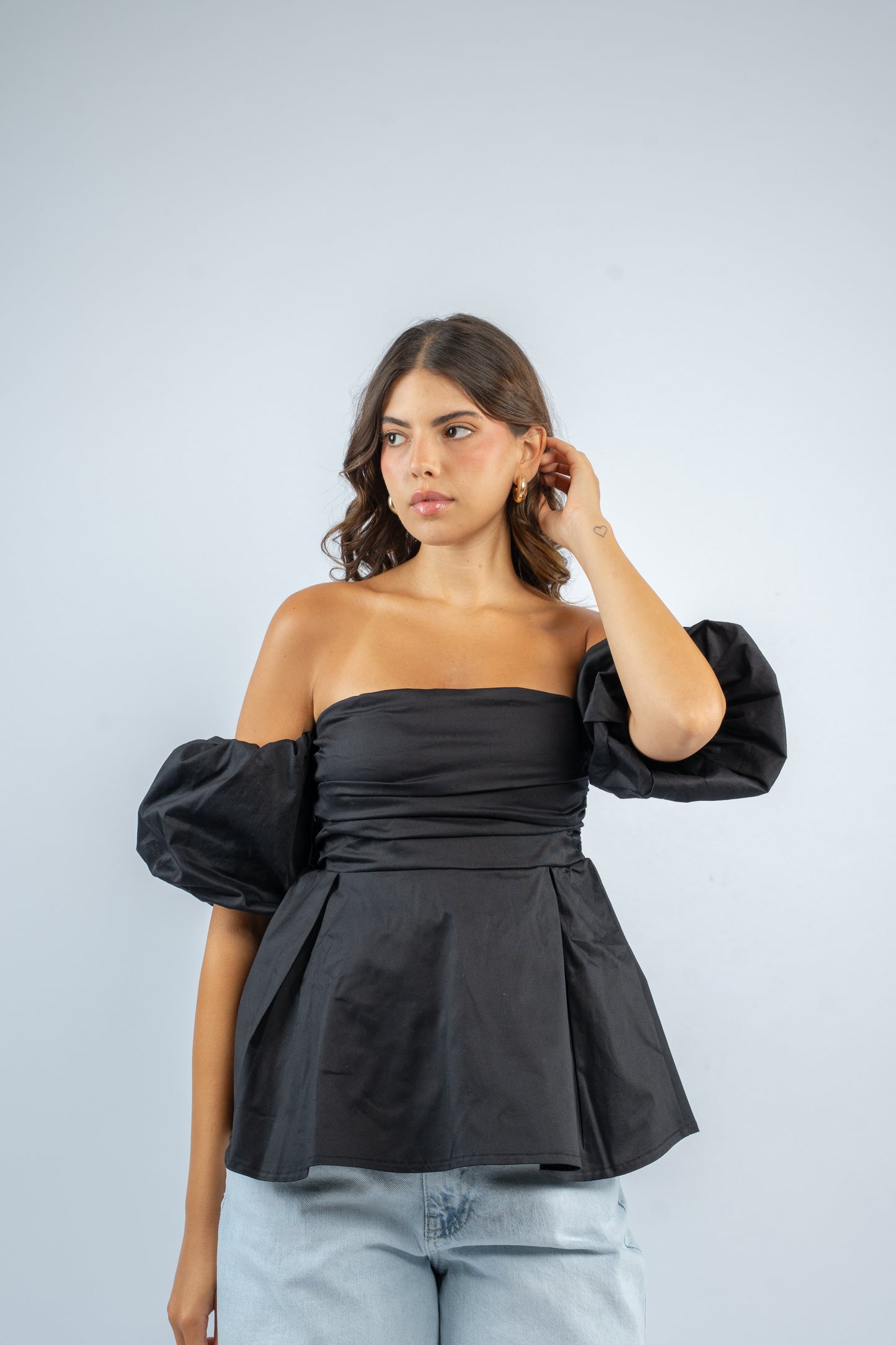 Puff sleeve peplum top