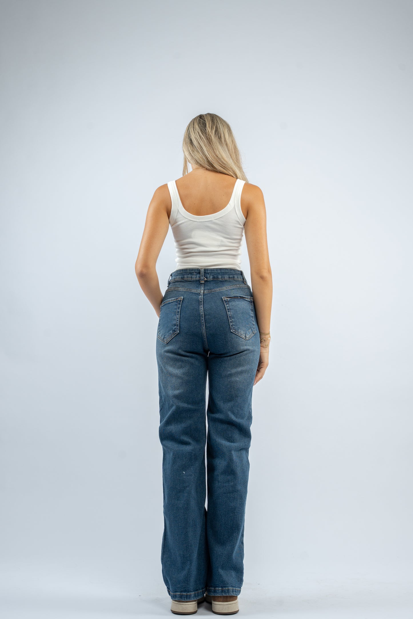 Straight jeans