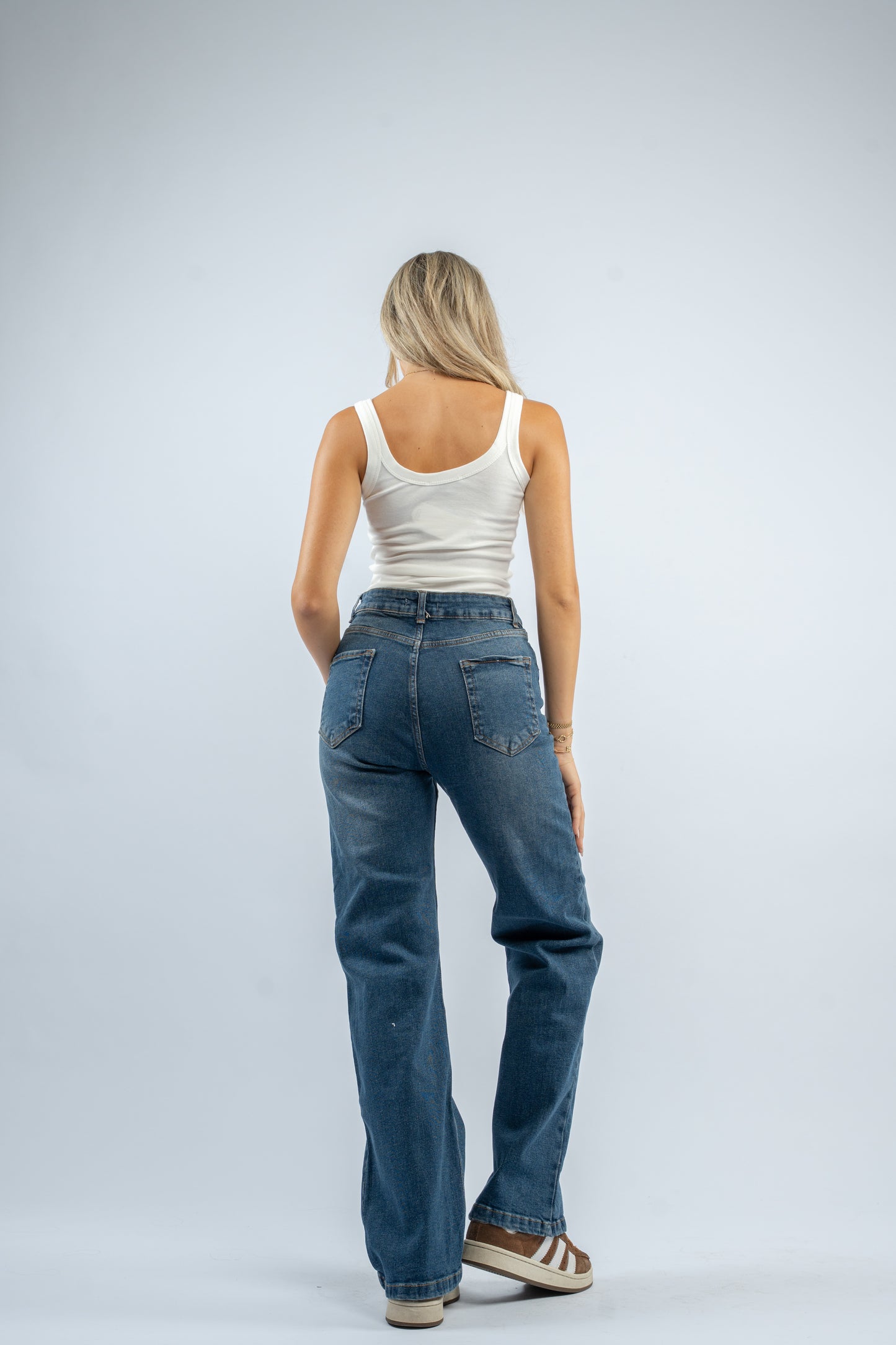 Straight jeans