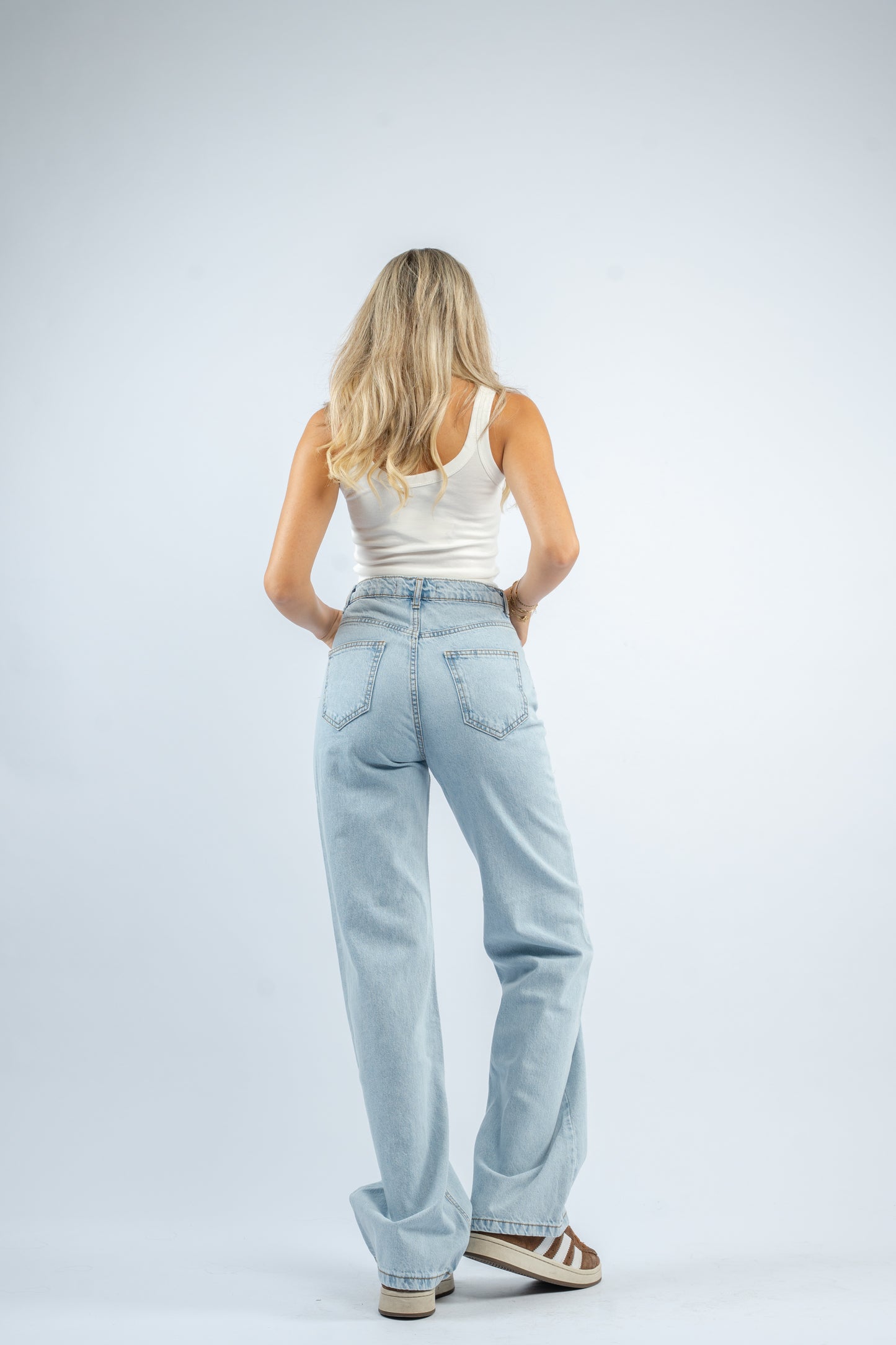 Straight jeans
