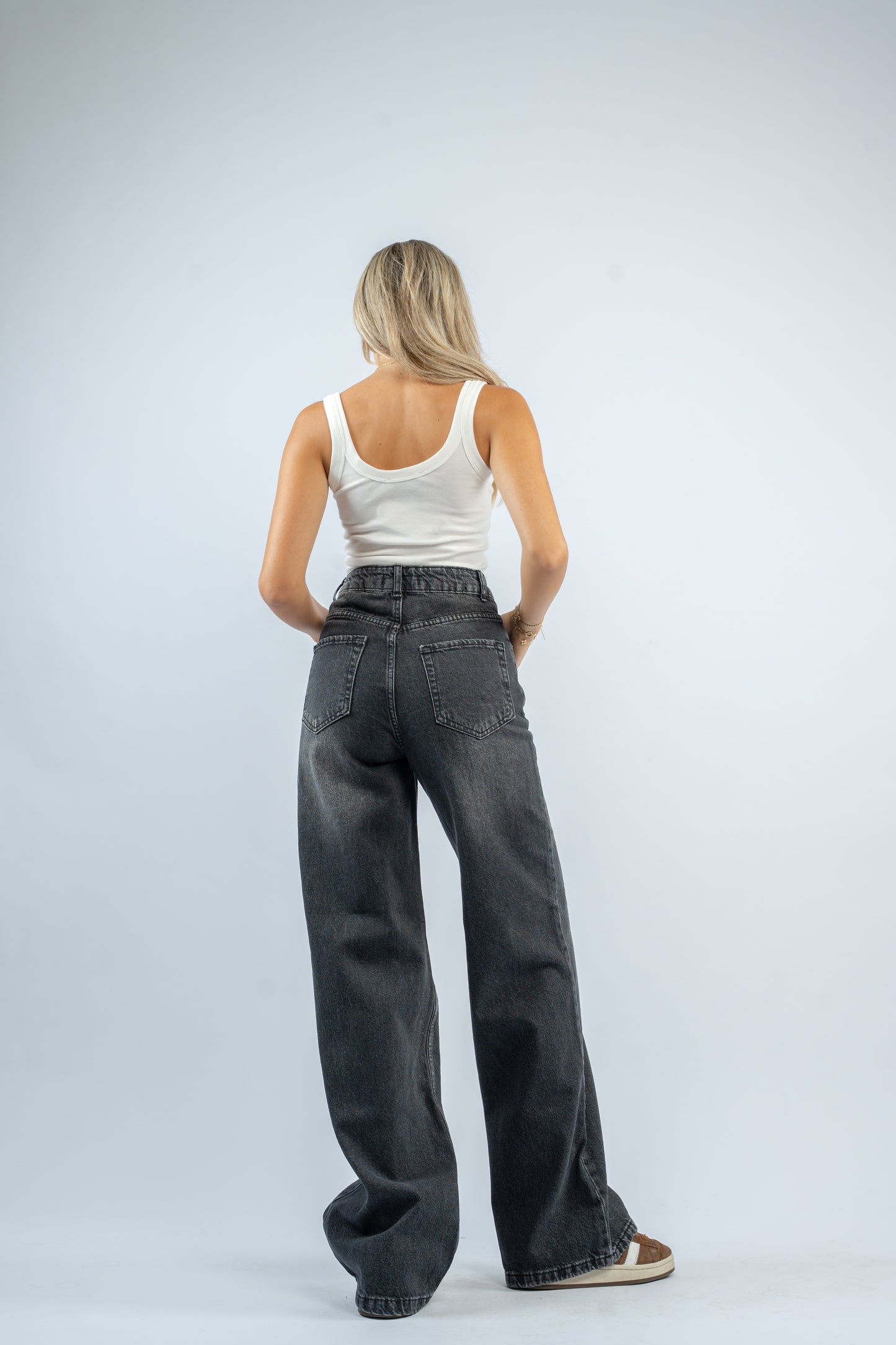 Straight jeans