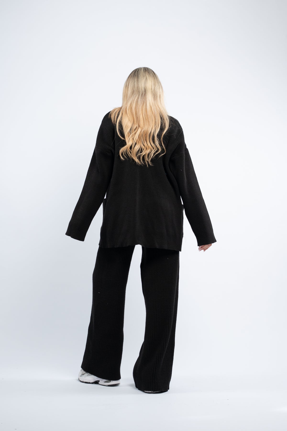 Three- piece wool set