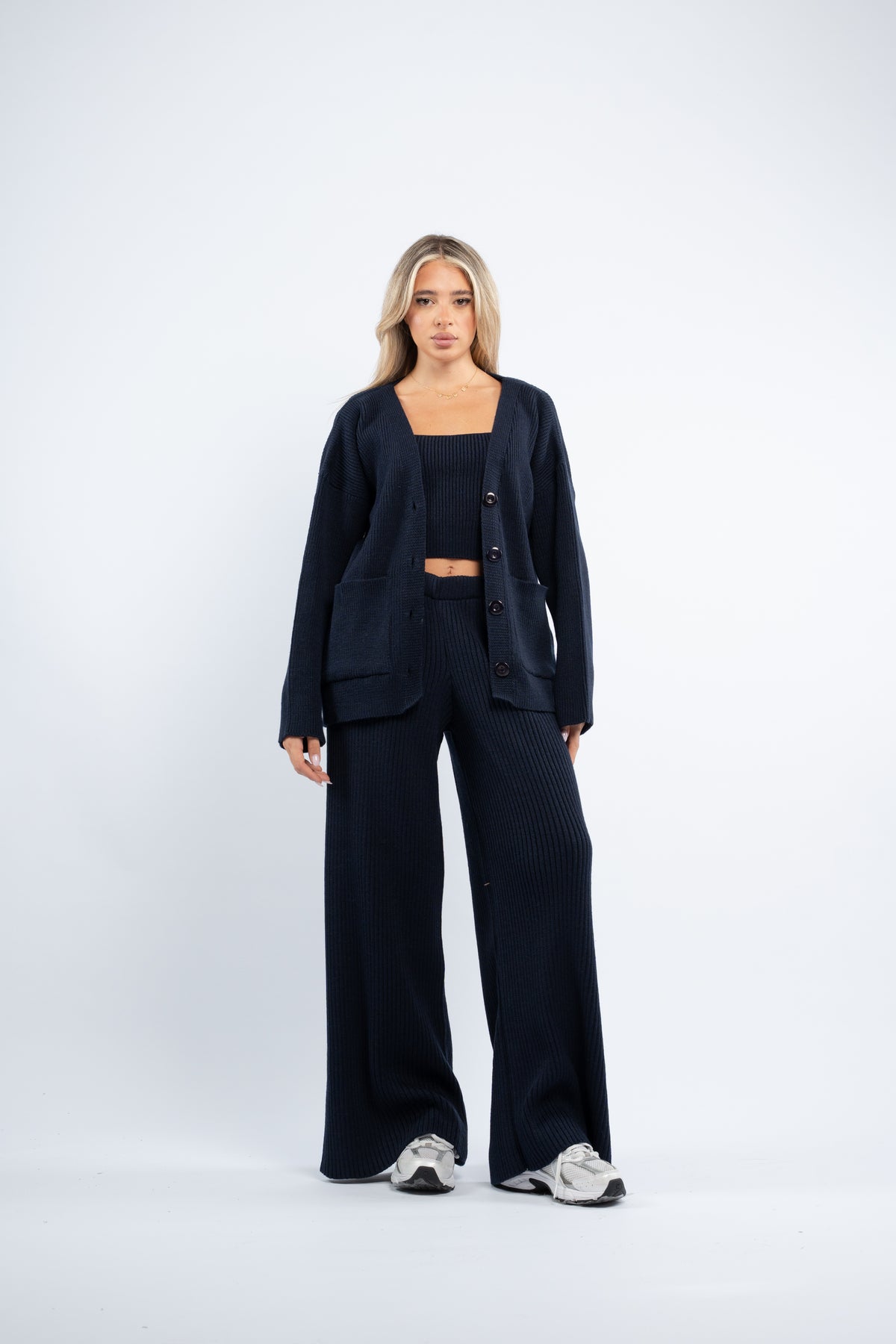 Three- piece wool set