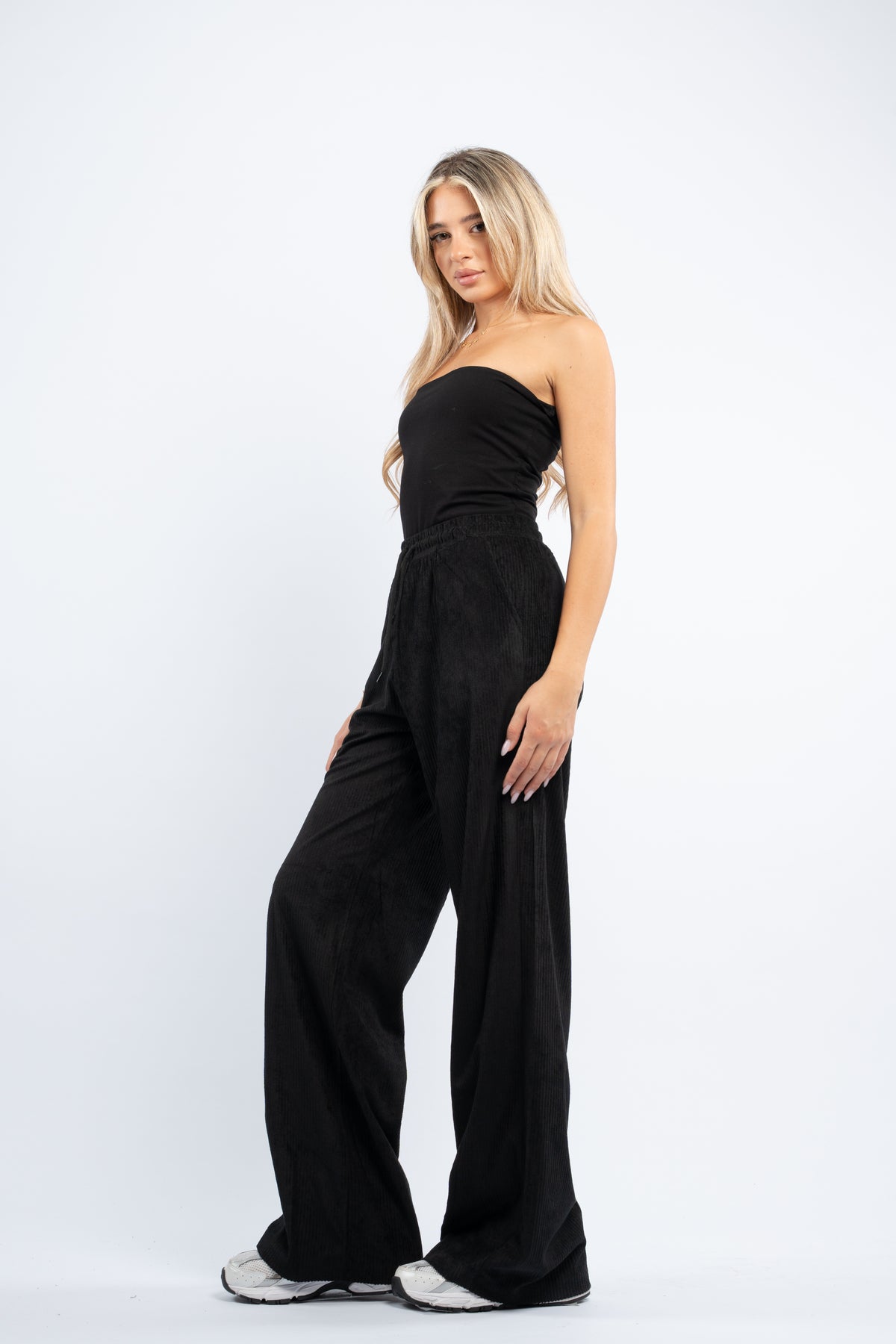 Ribbed corduroy pants