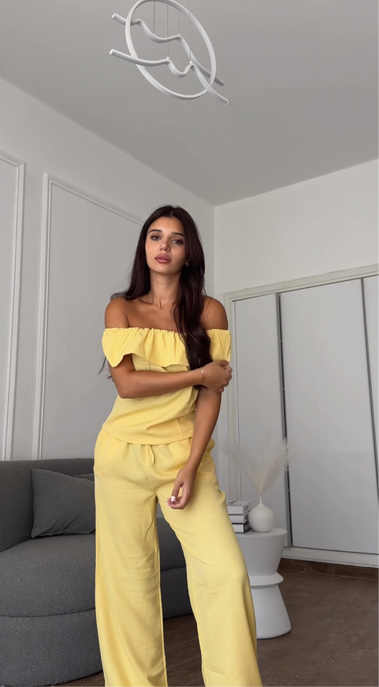 Fully off shoulder linen set