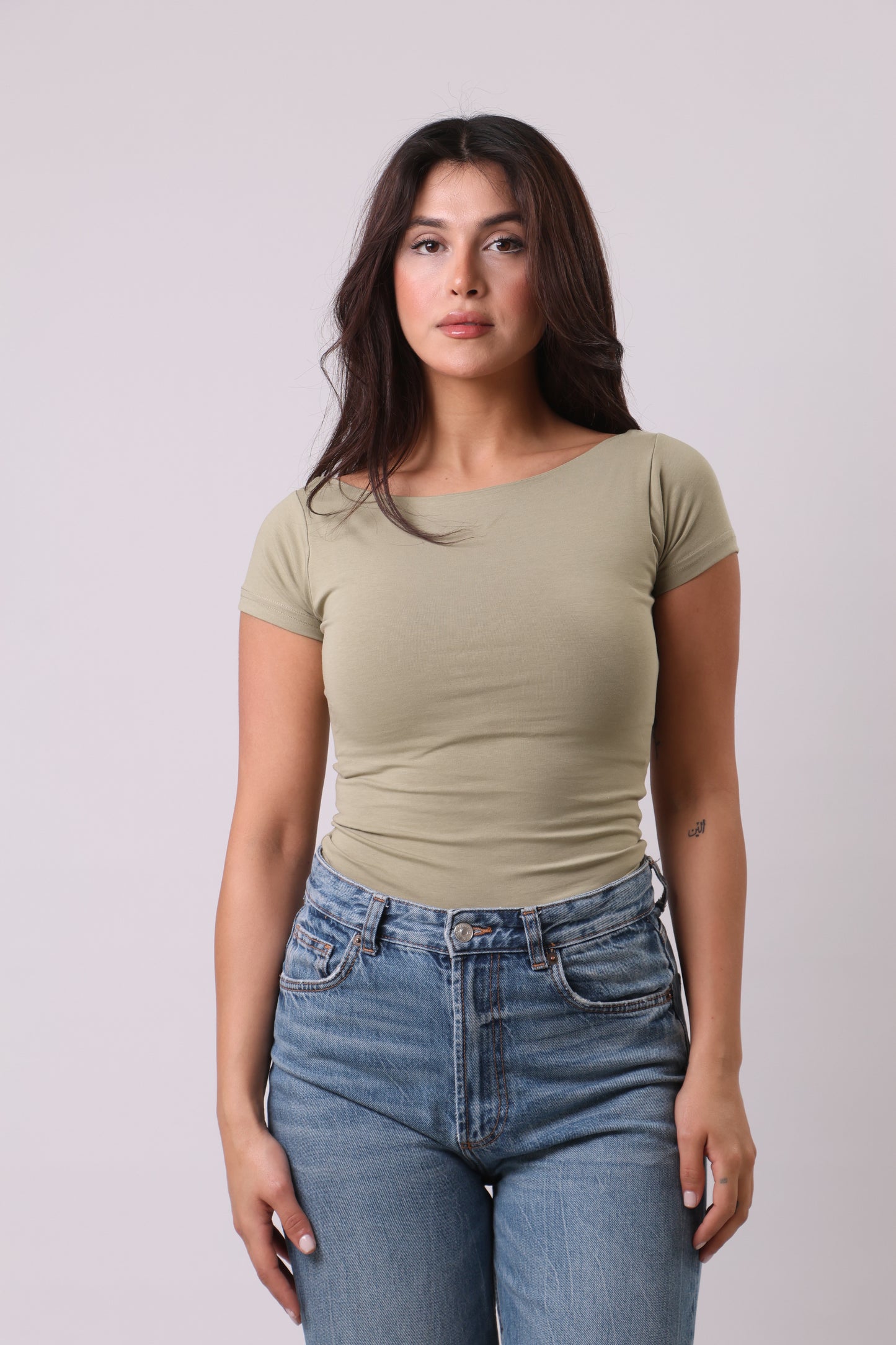 Boat neck shirt