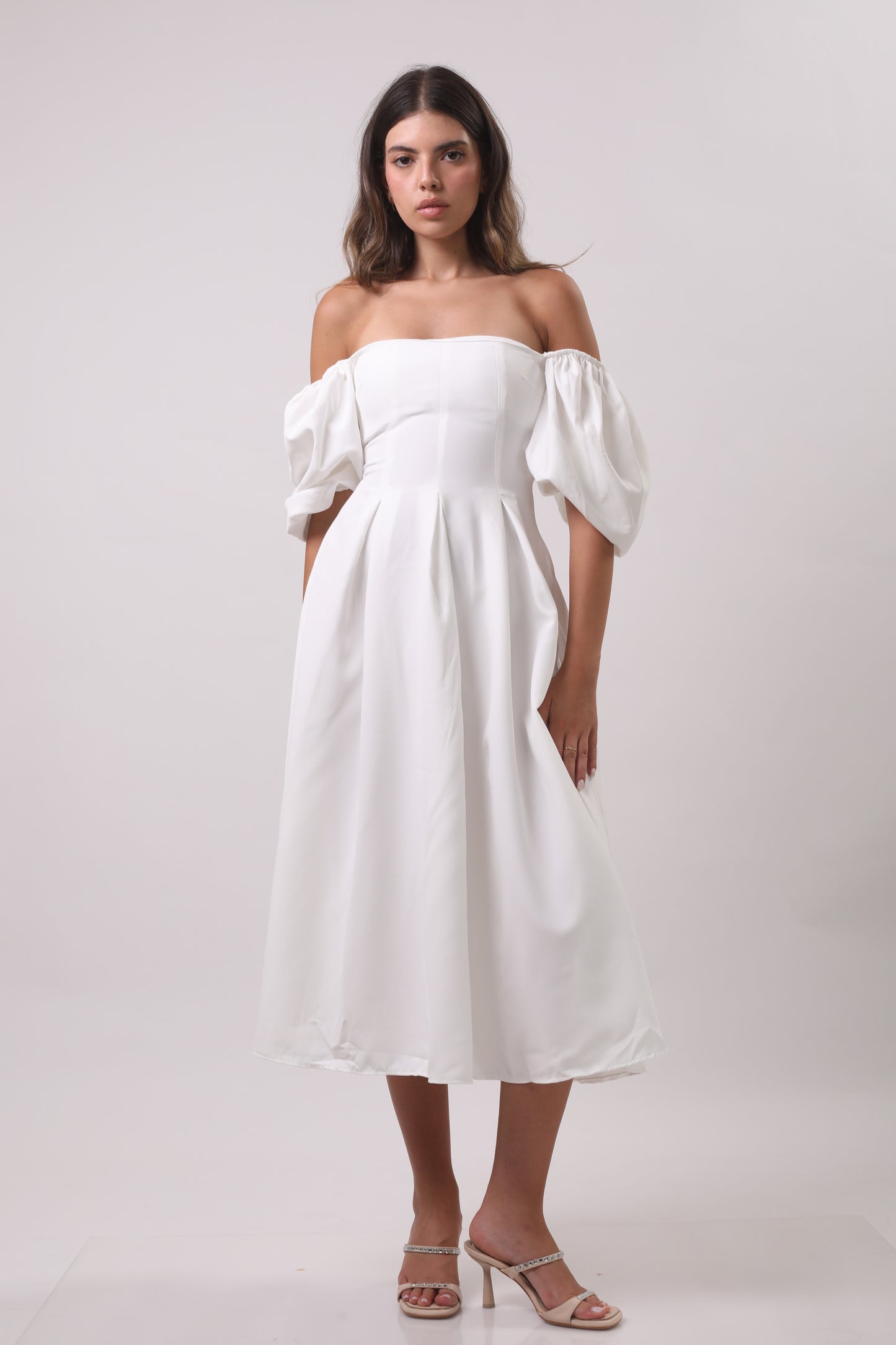 Puff sleeve dress