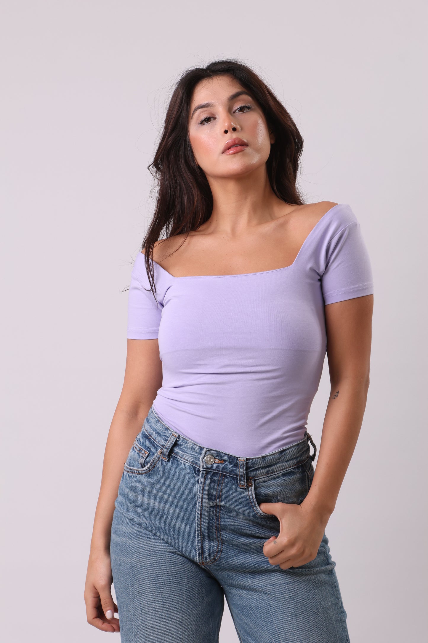 Squared neck shirt