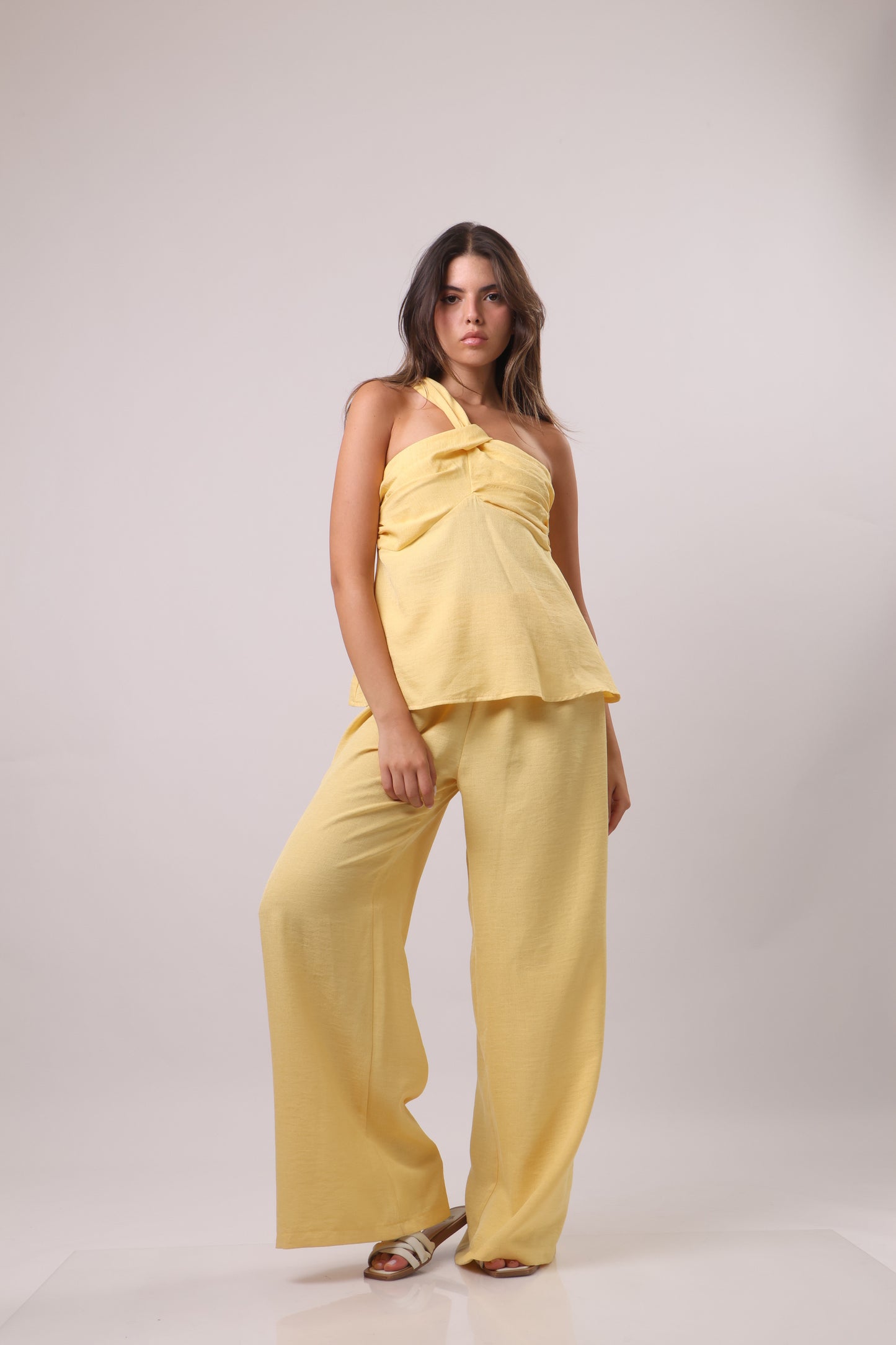 Asymmetrical shoulder linen set